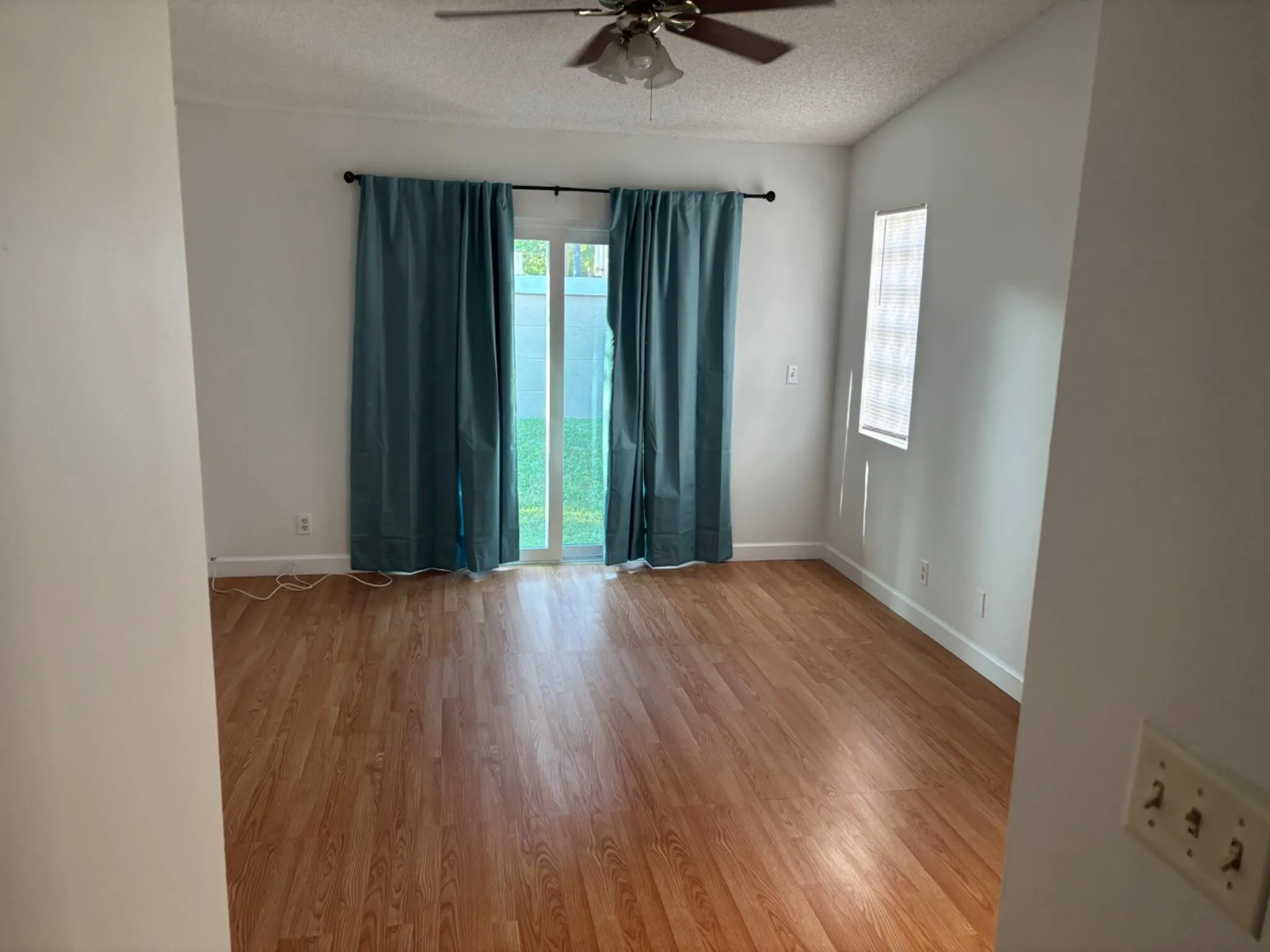 4262 NW 1ST Place