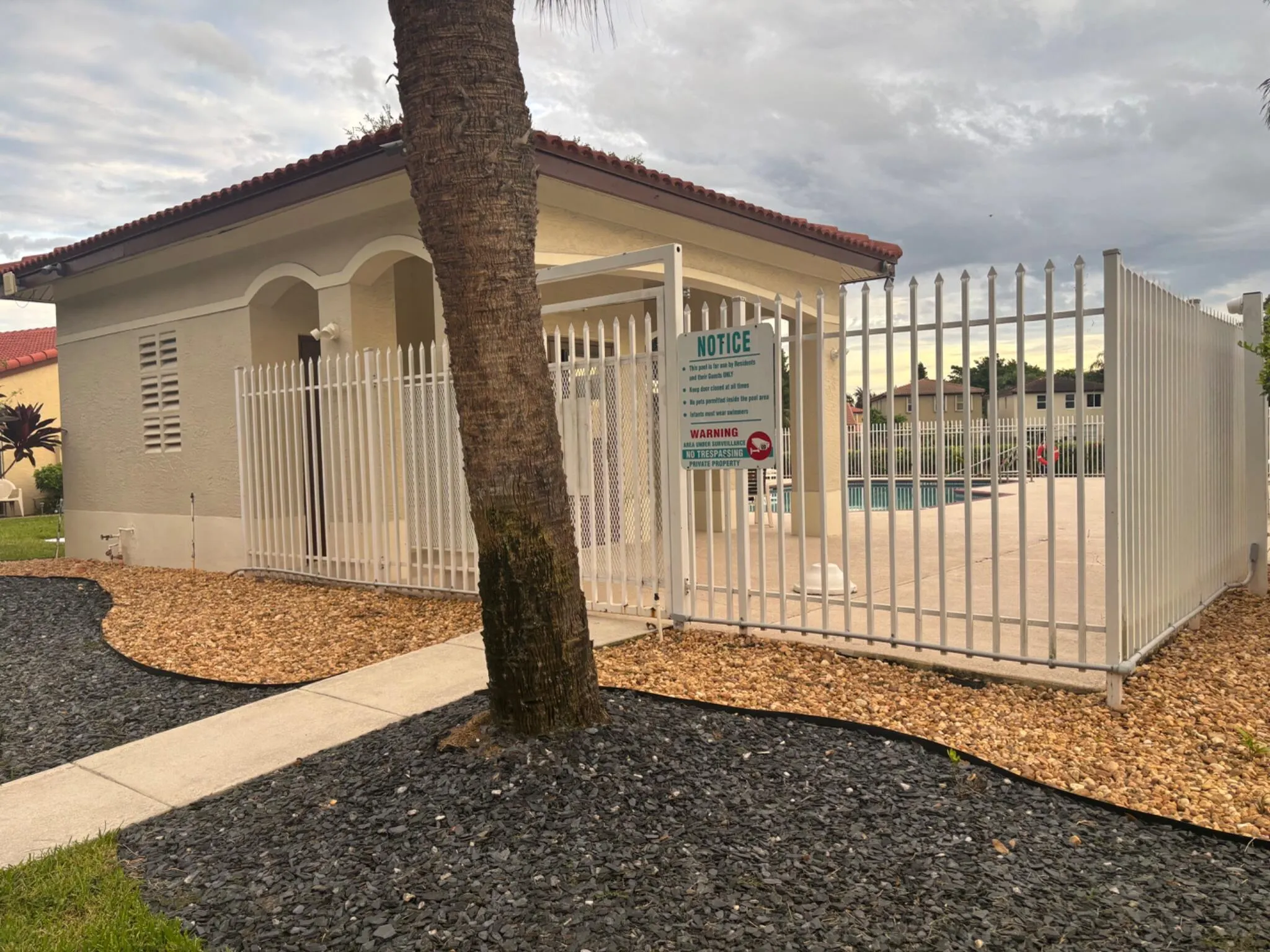 4262 NW 1ST Place