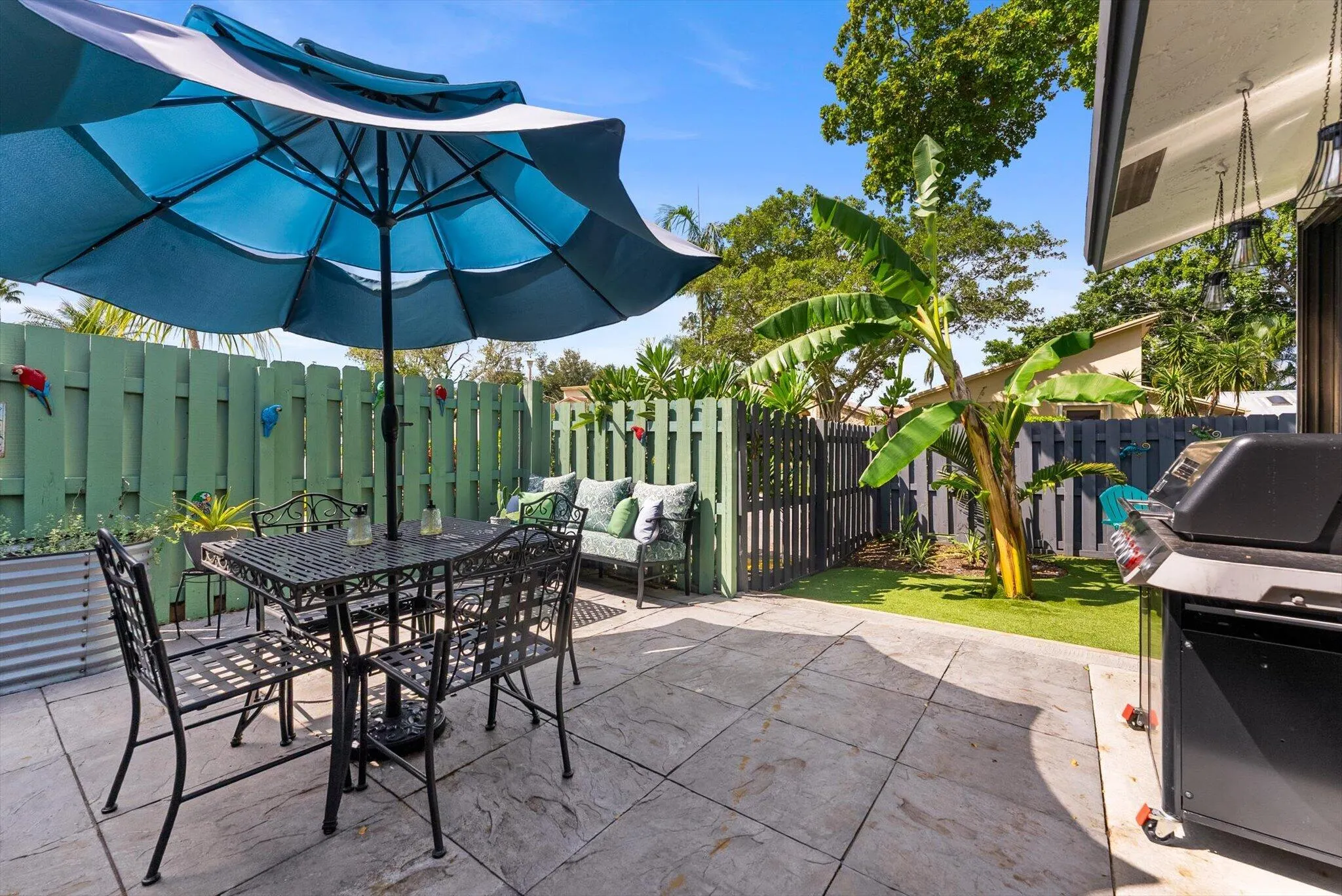 819 NW 25th Avenue