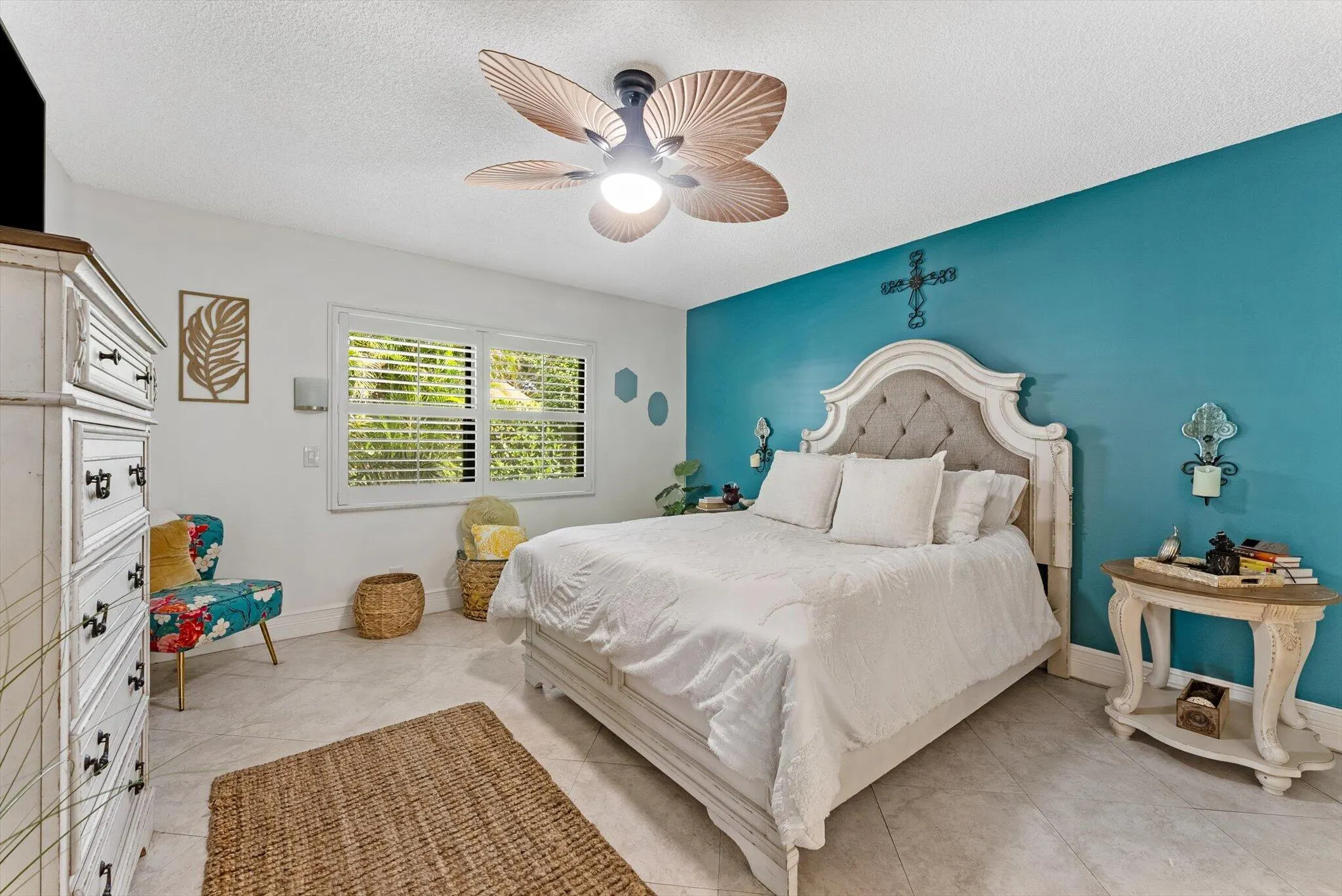 819 NW 25th Avenue