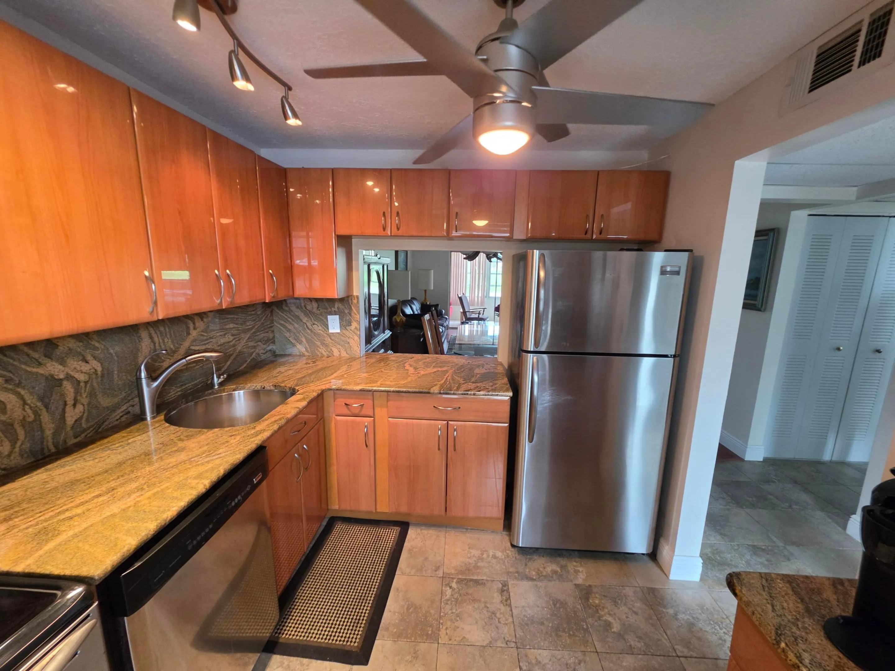 7847 Golf Cir Drive ##101