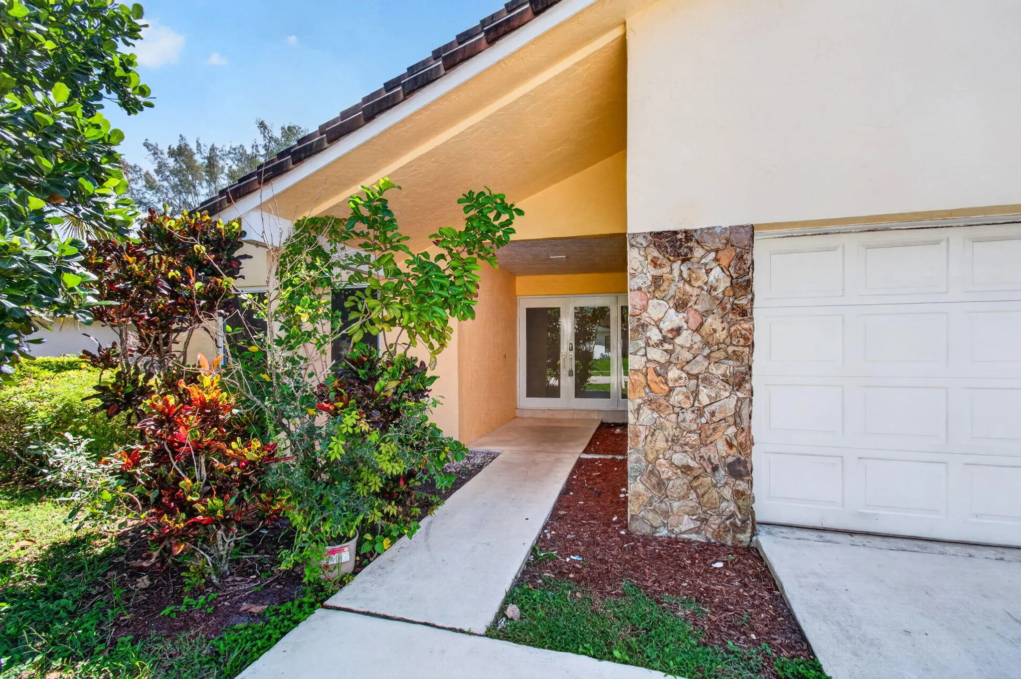 7602 Silver Woods Court