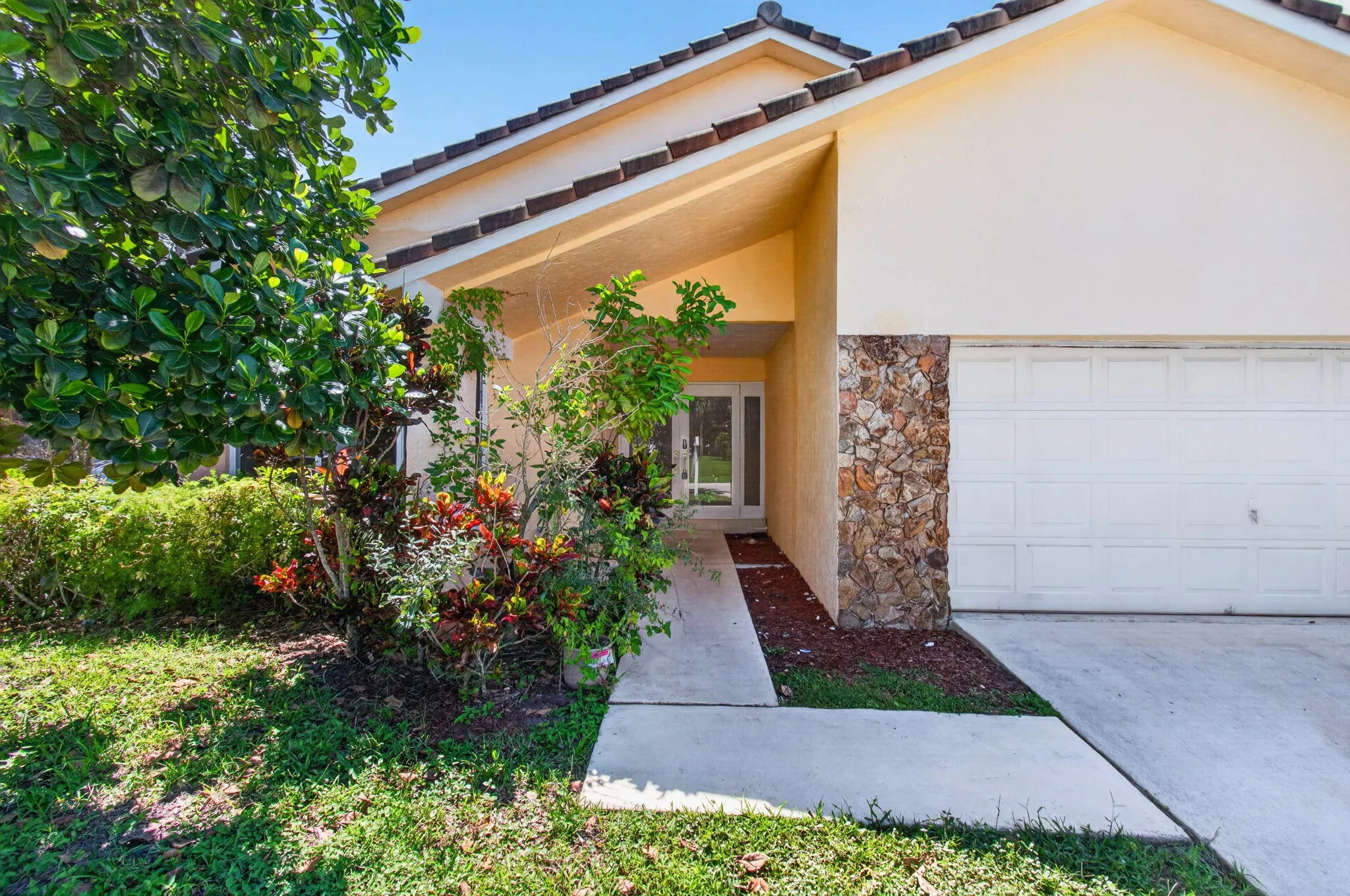 7602 Silver Woods Court