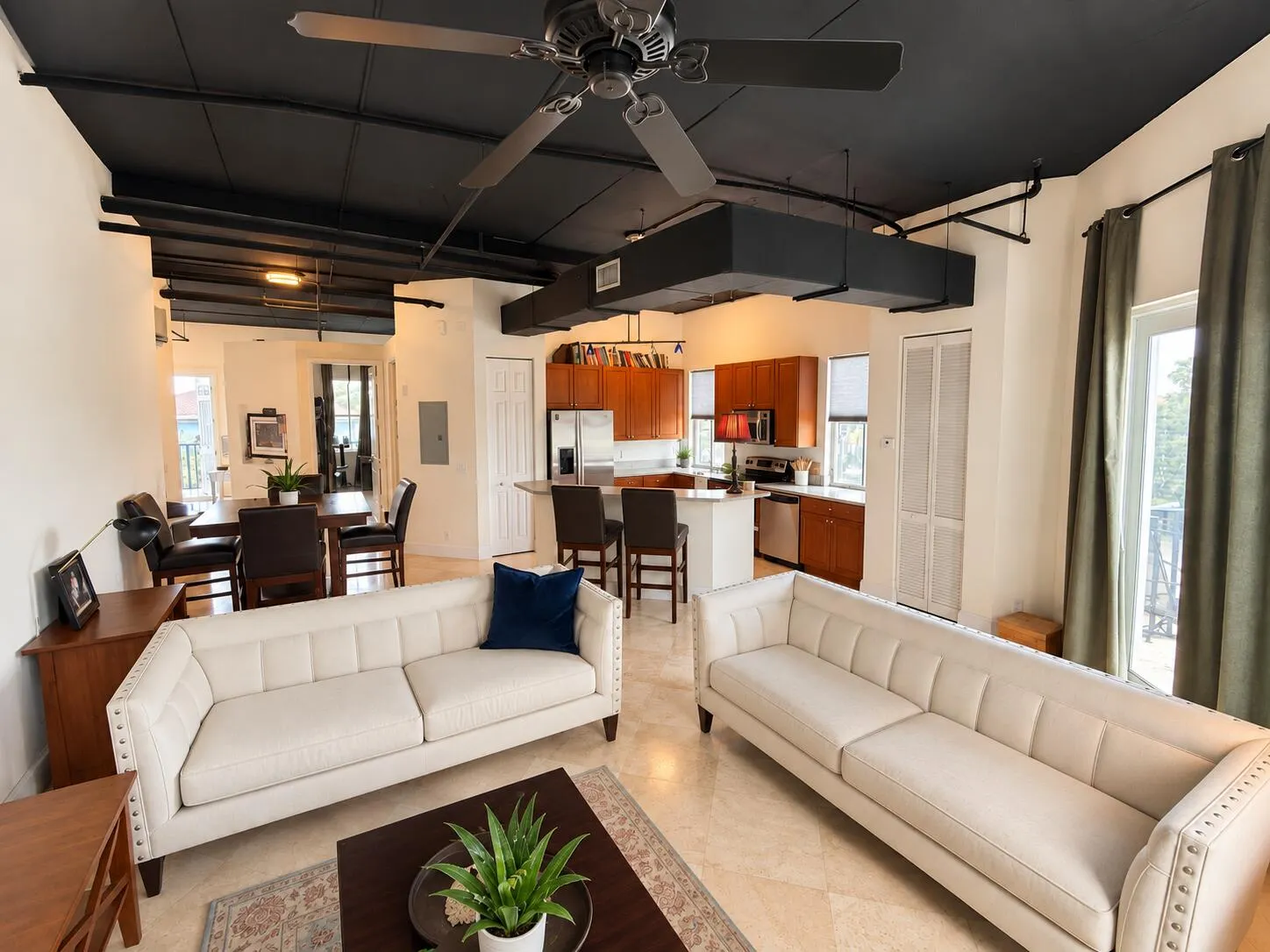 301 W Atlantic Avenue #L10