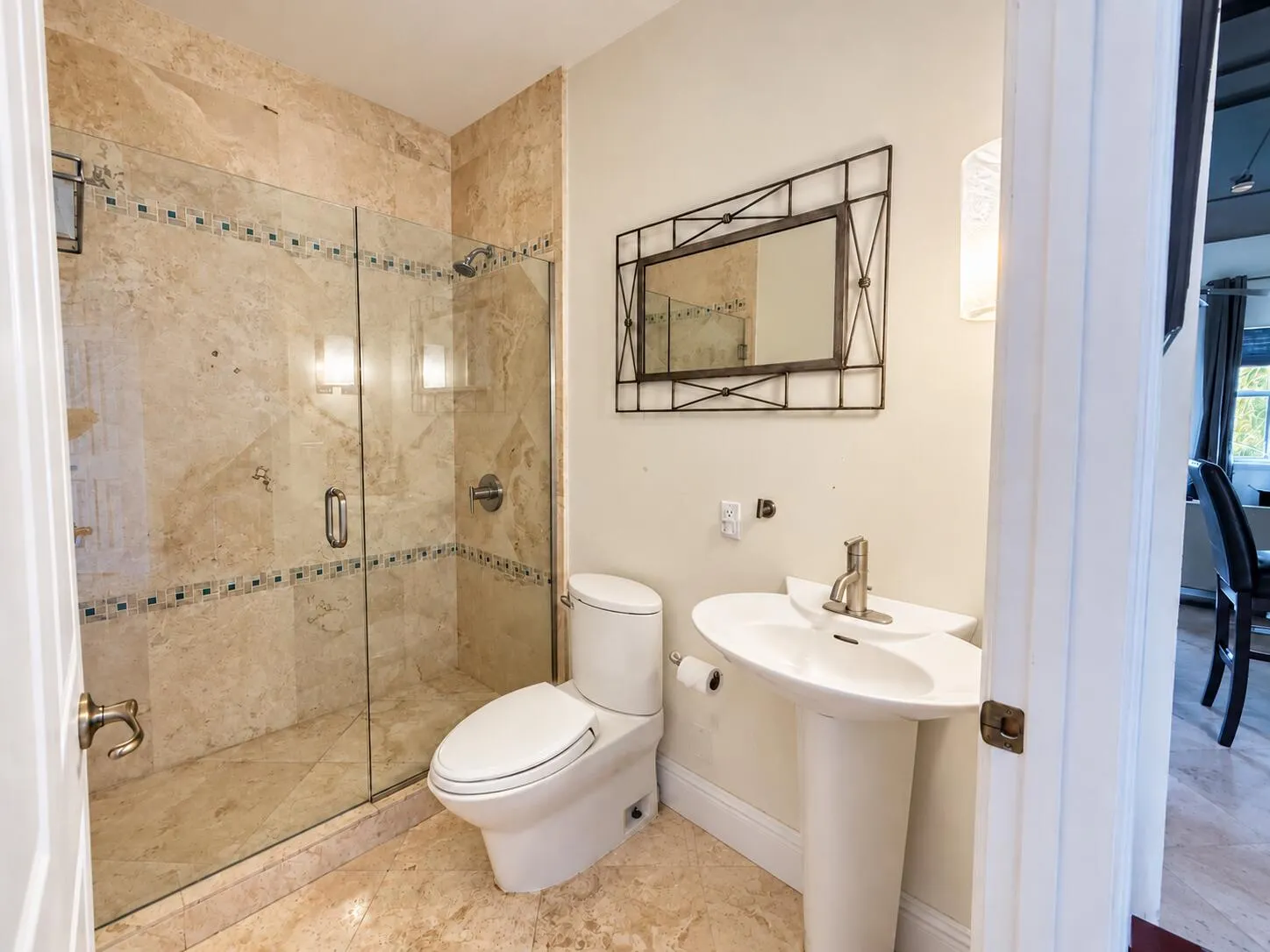 301 W Atlantic Avenue #L10