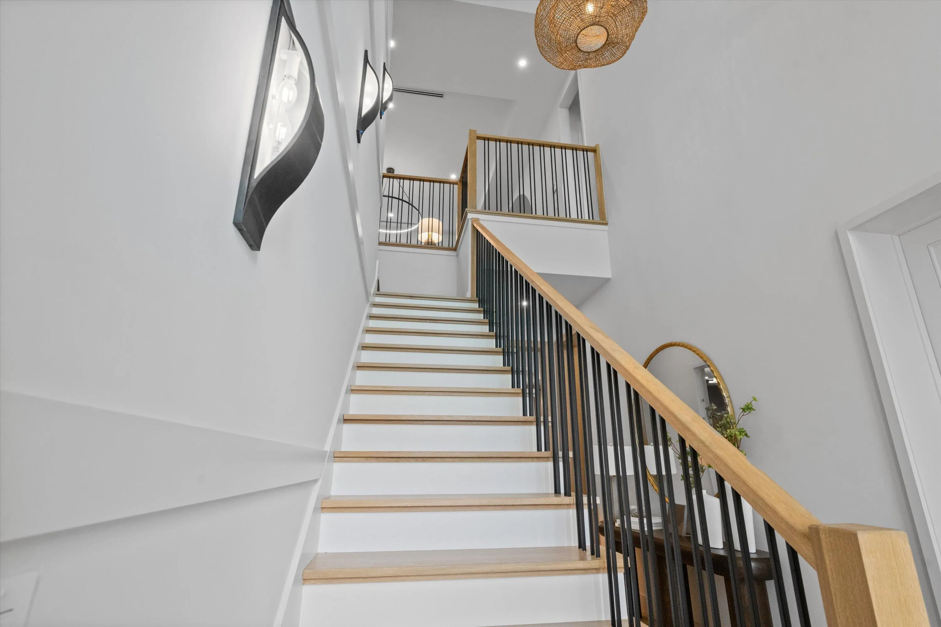 2951 BLUE CYPRESS Circle