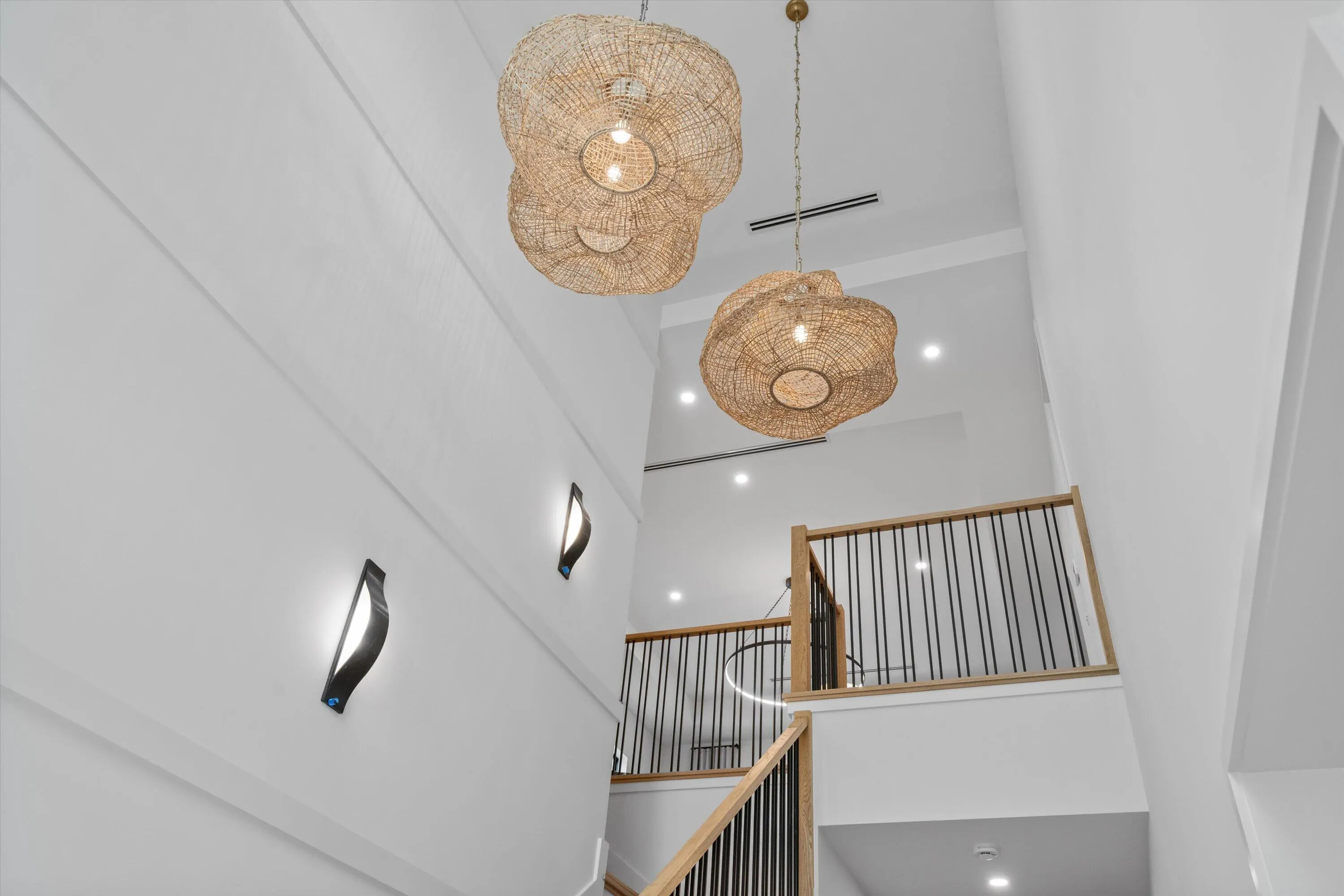 2951 BLUE CYPRESS Circle