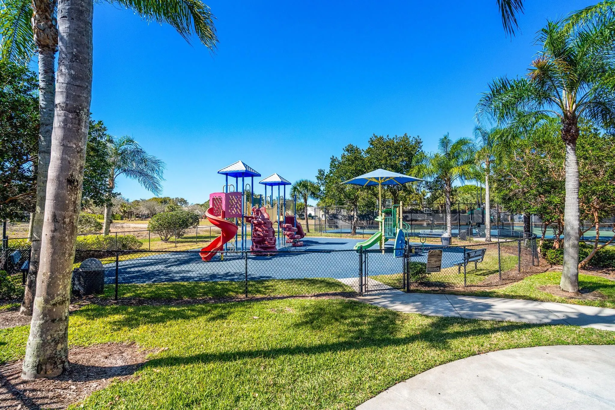 10633 OLD HAMMOCK Way