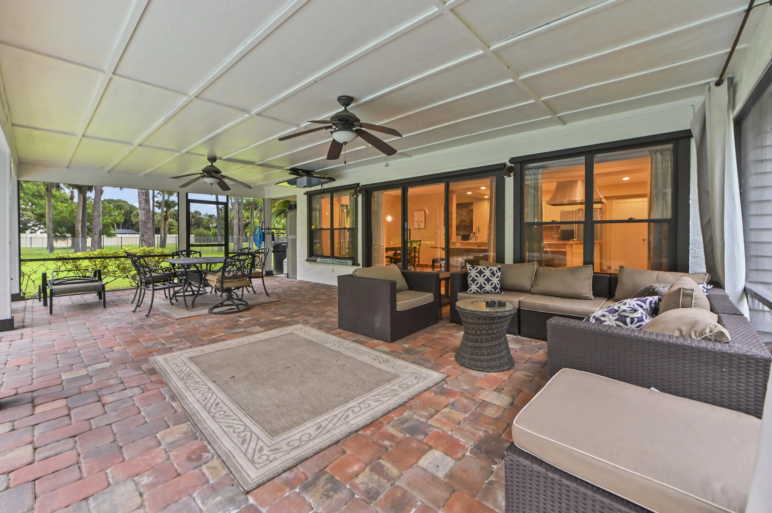 13885 Greentree Trail