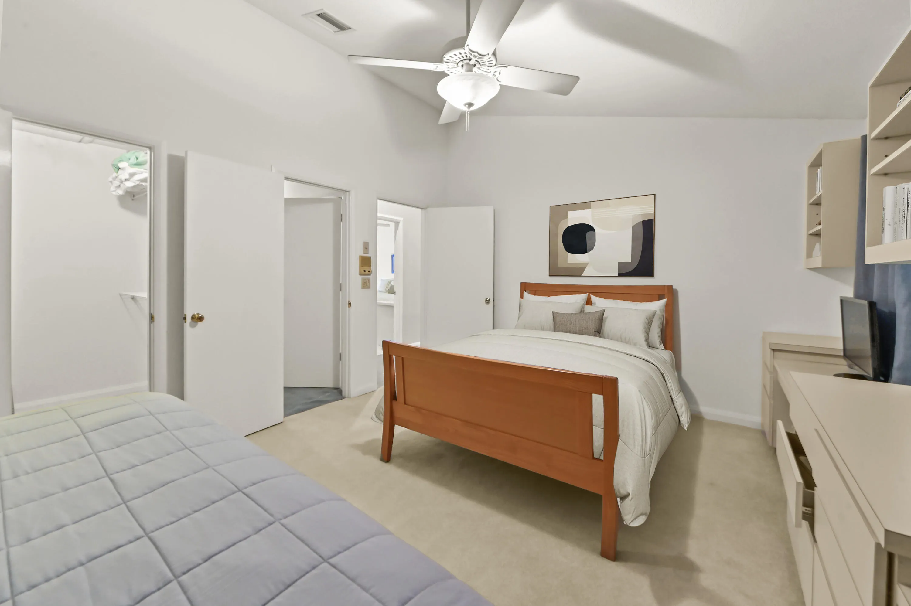 13885 Greentree Trail