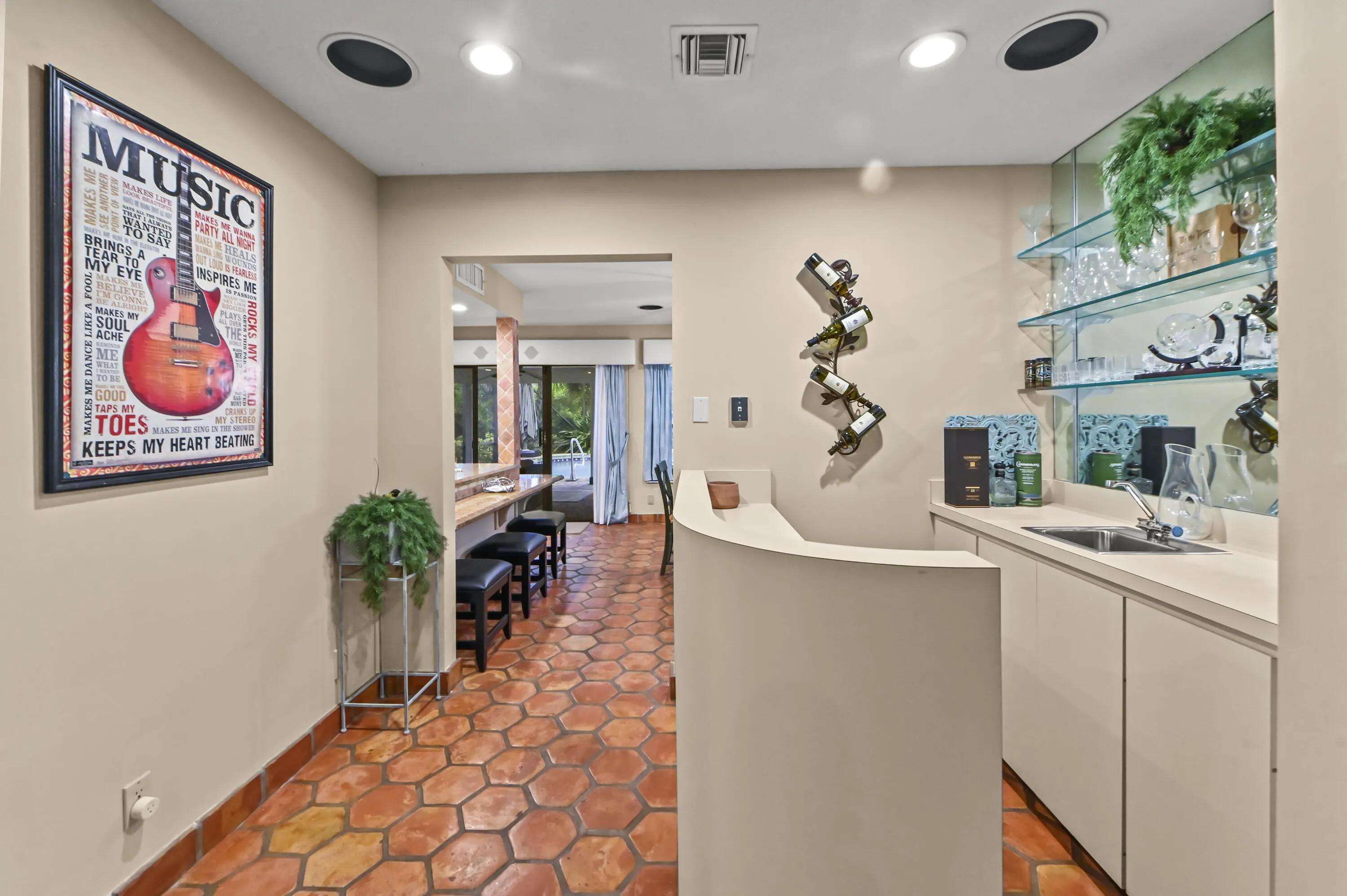 13885 Greentree Trail