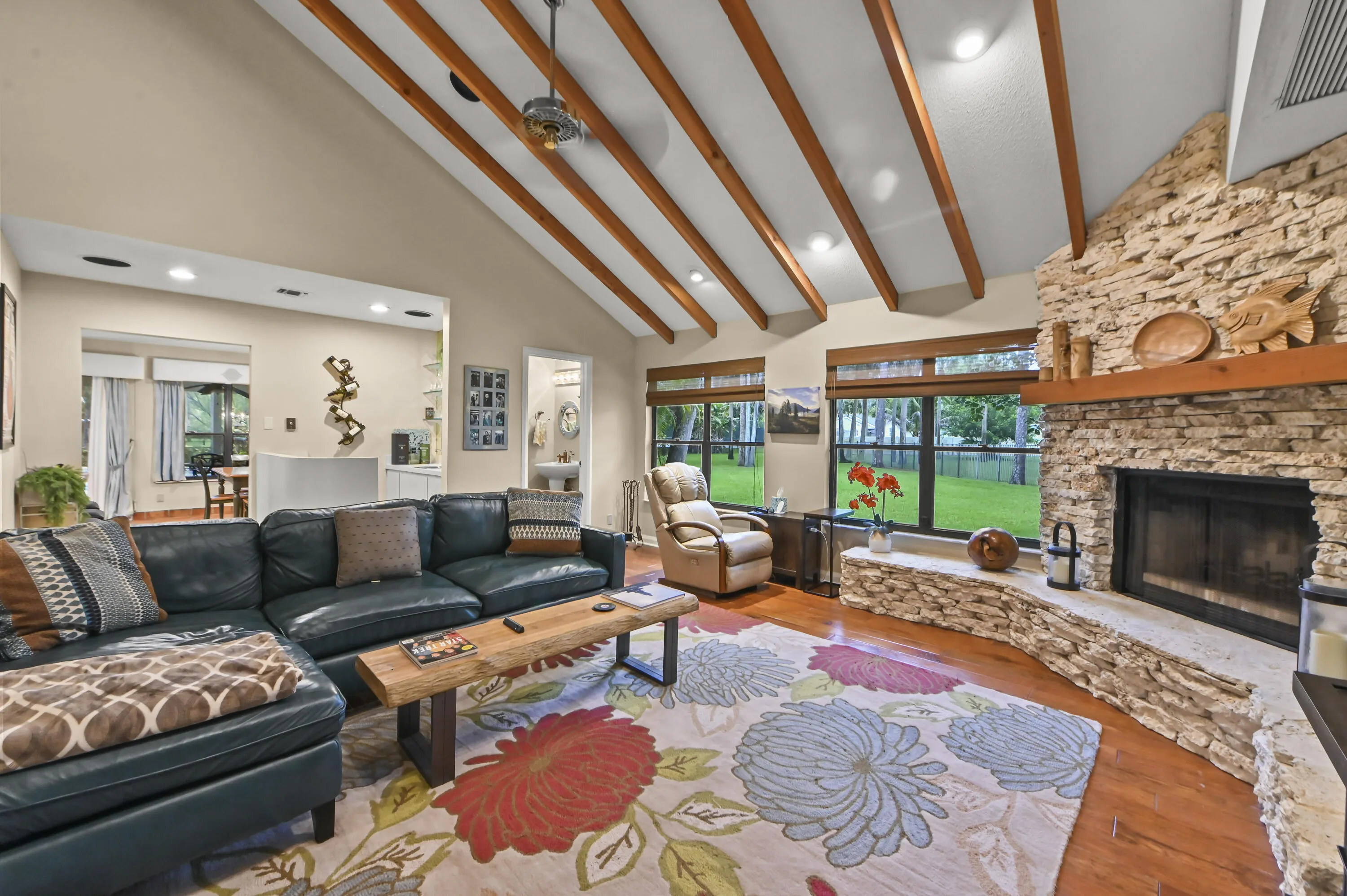 13885 Greentree Trail