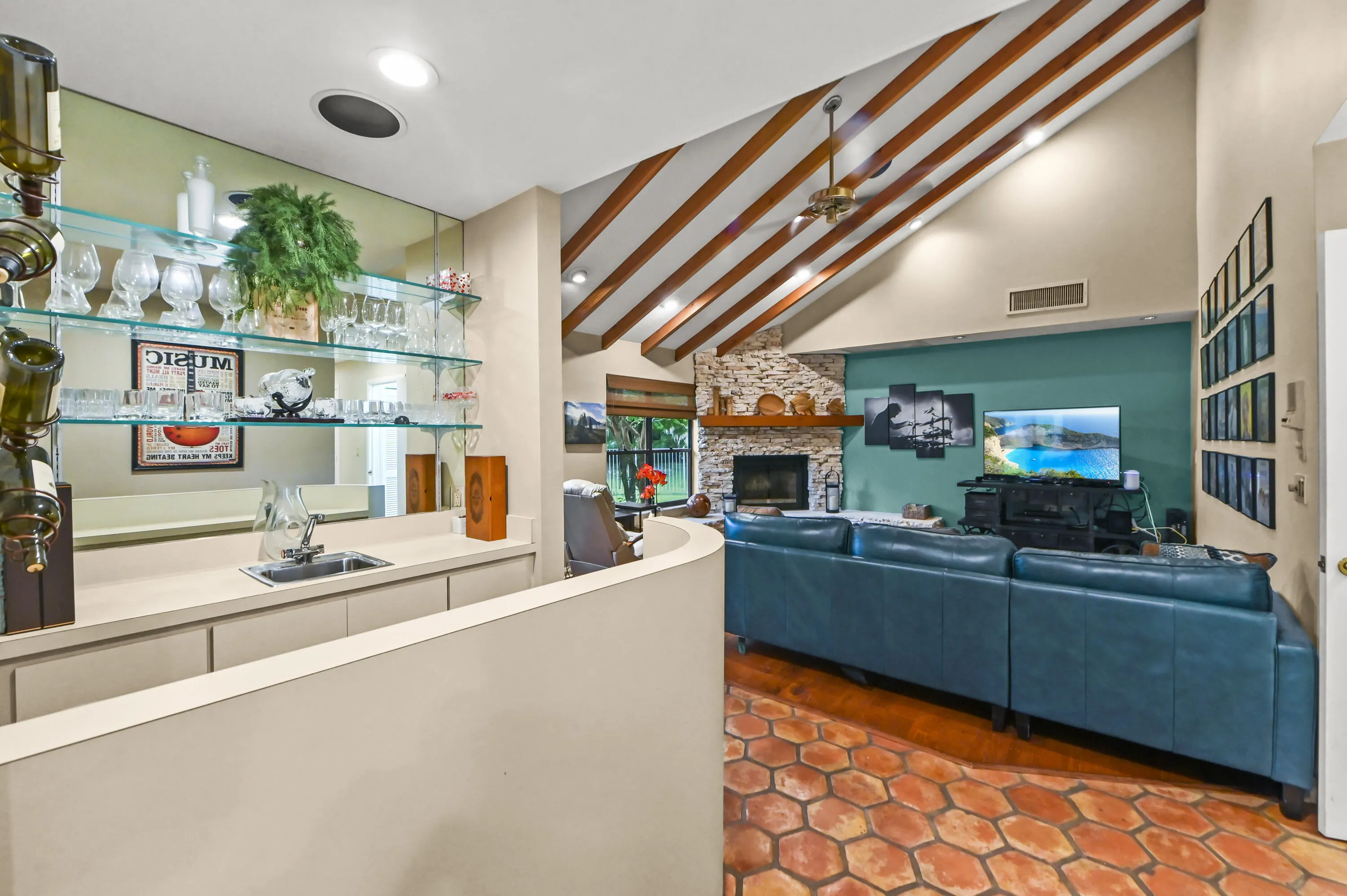 13885 Greentree Trail