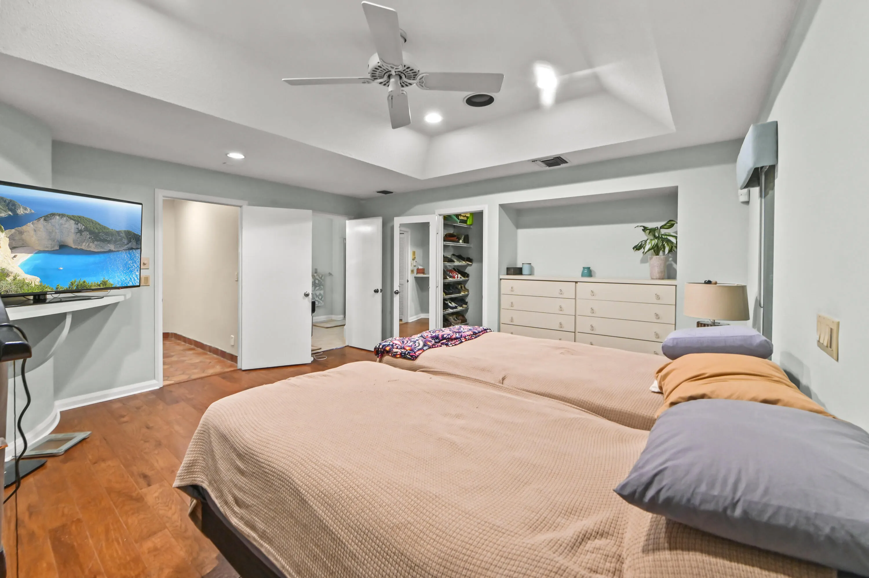 13885 Greentree Trail
