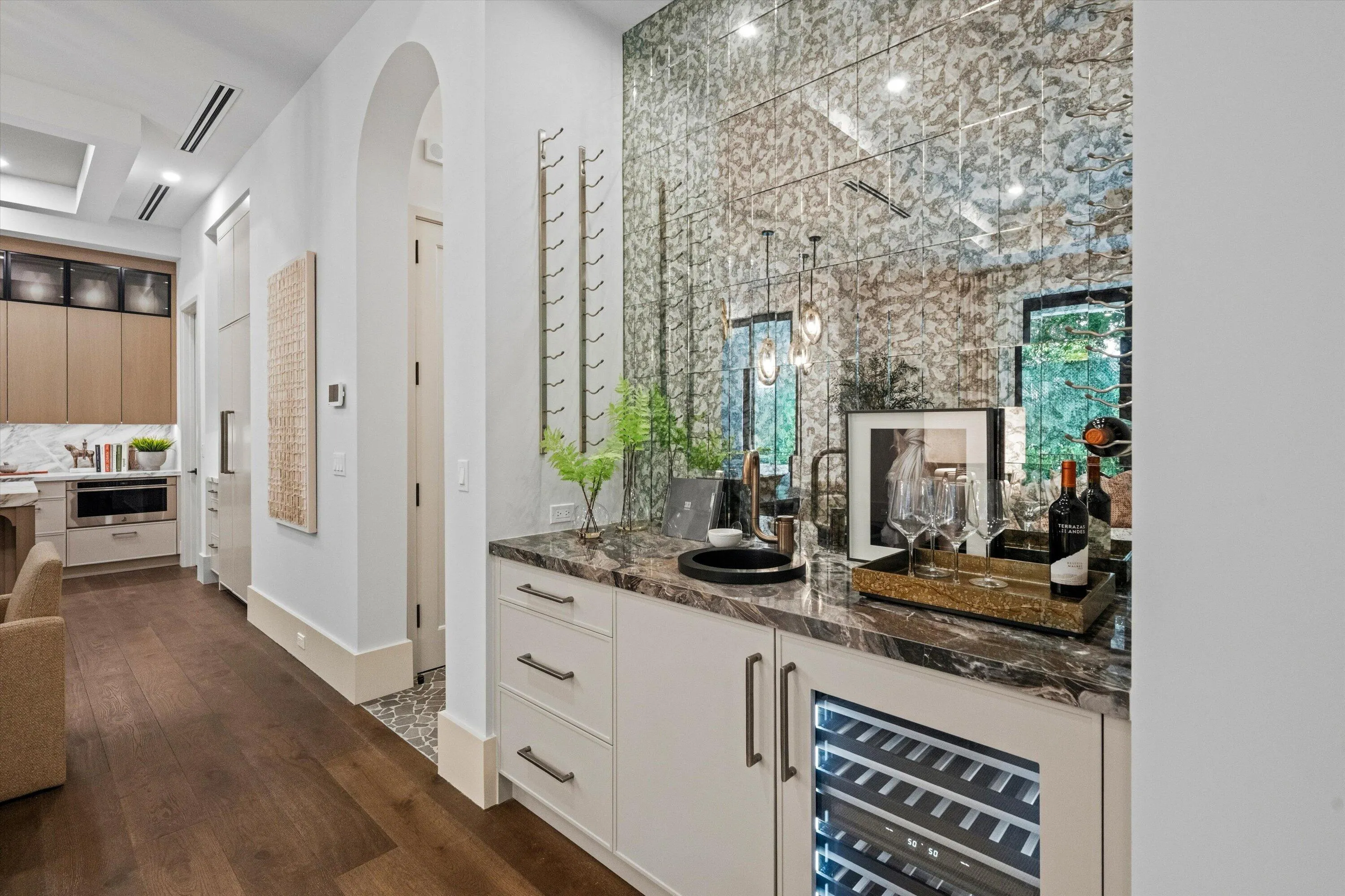 2945 BLUE CYPRESS Circle