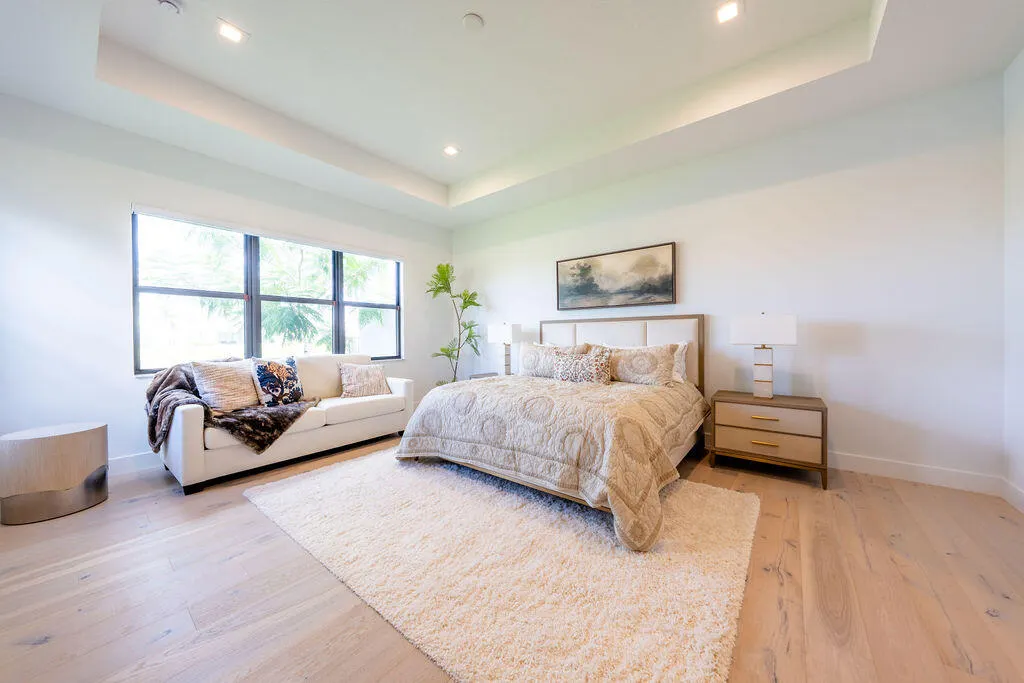 9515 ROYAL WOODS Manor