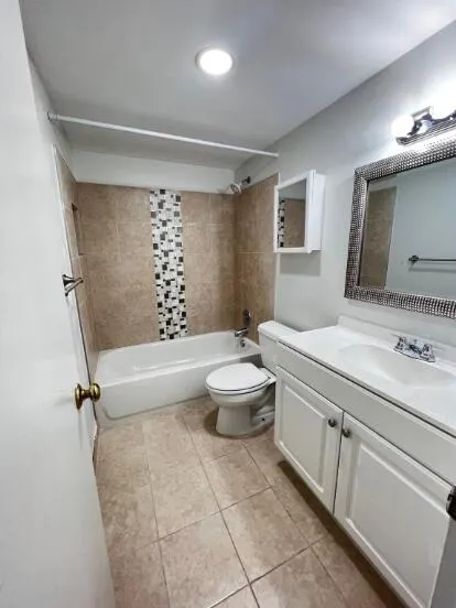 6289 LEAR Drive #302