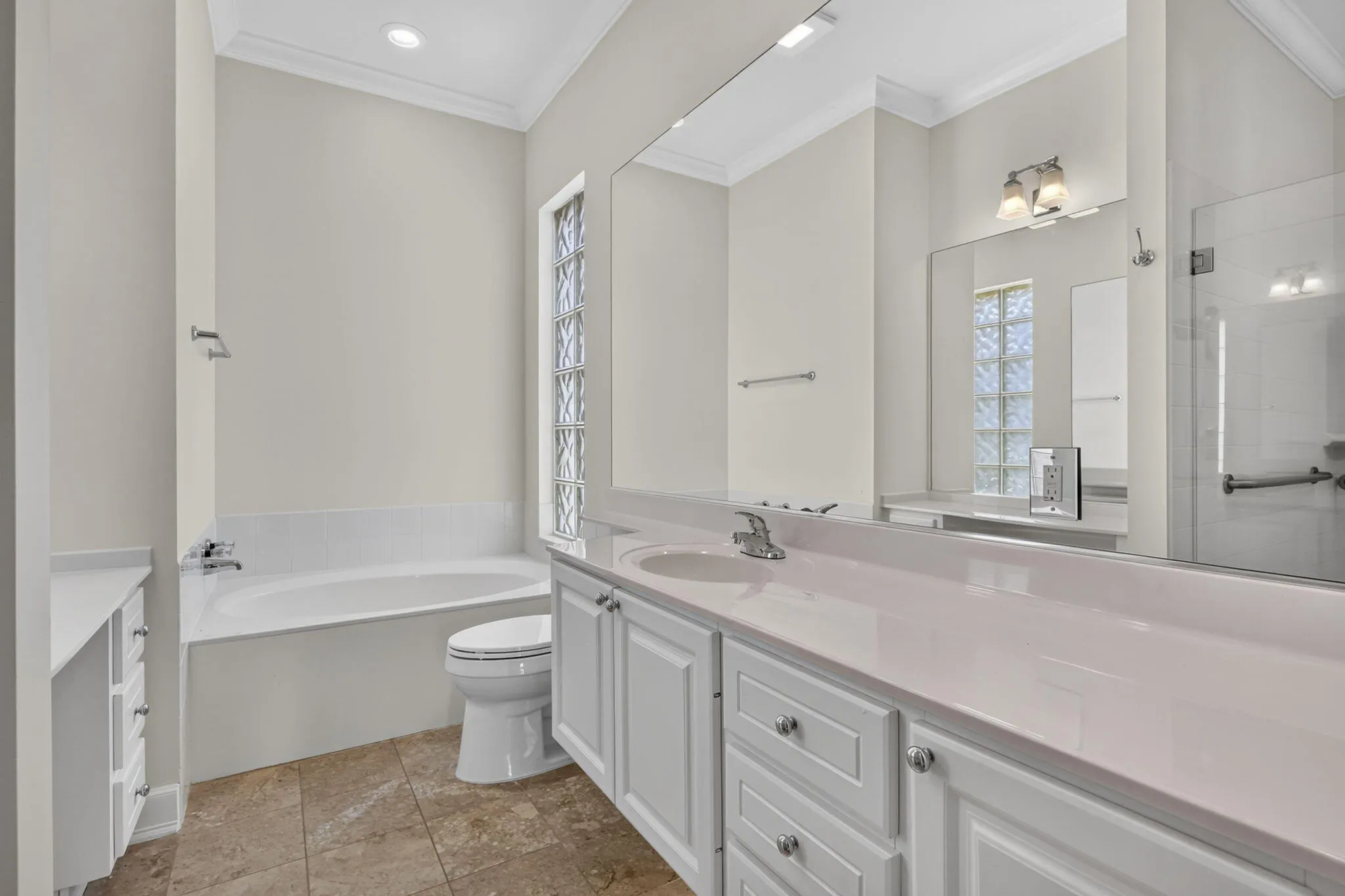 8187 XANTHUS Lane