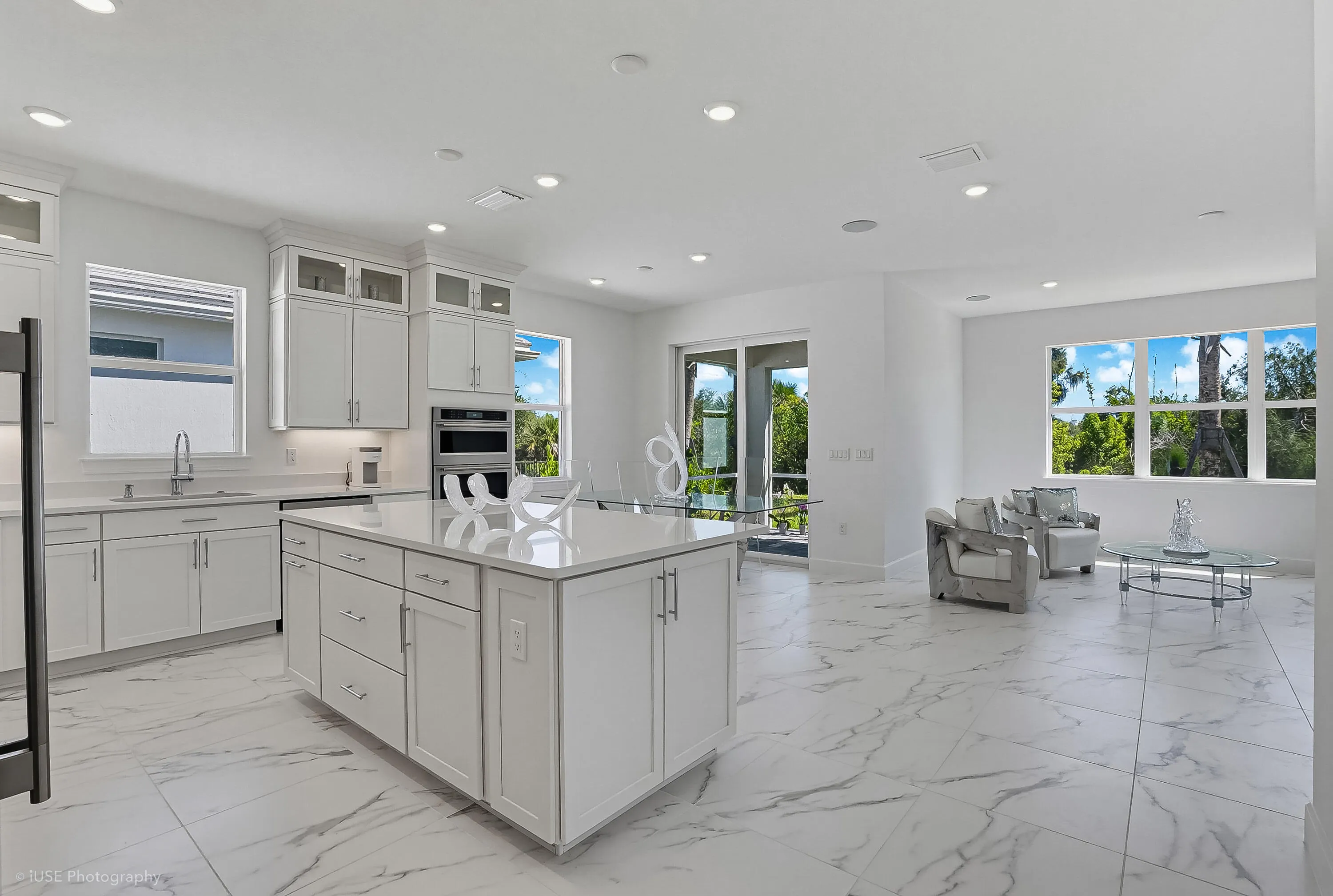 8442 PEQUOD Avenue