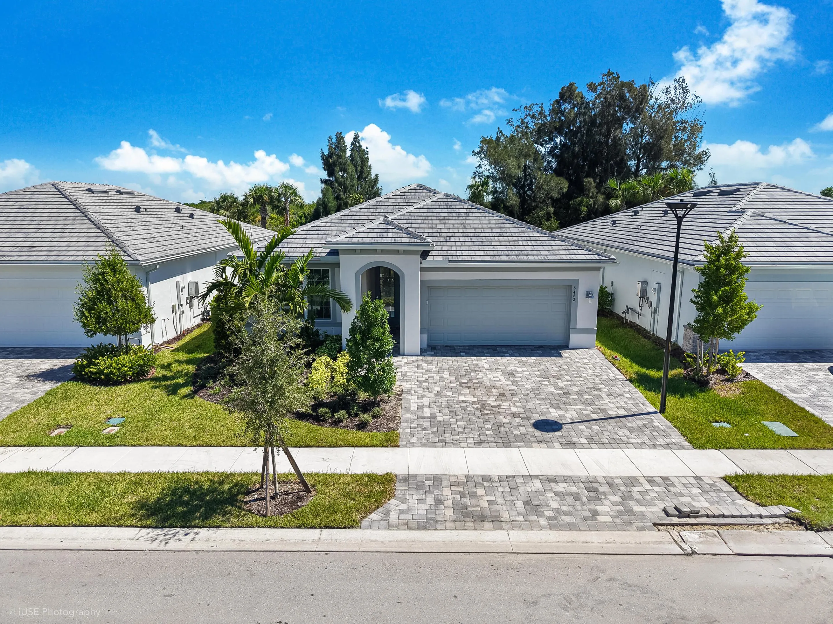 8442 PEQUOD Avenue