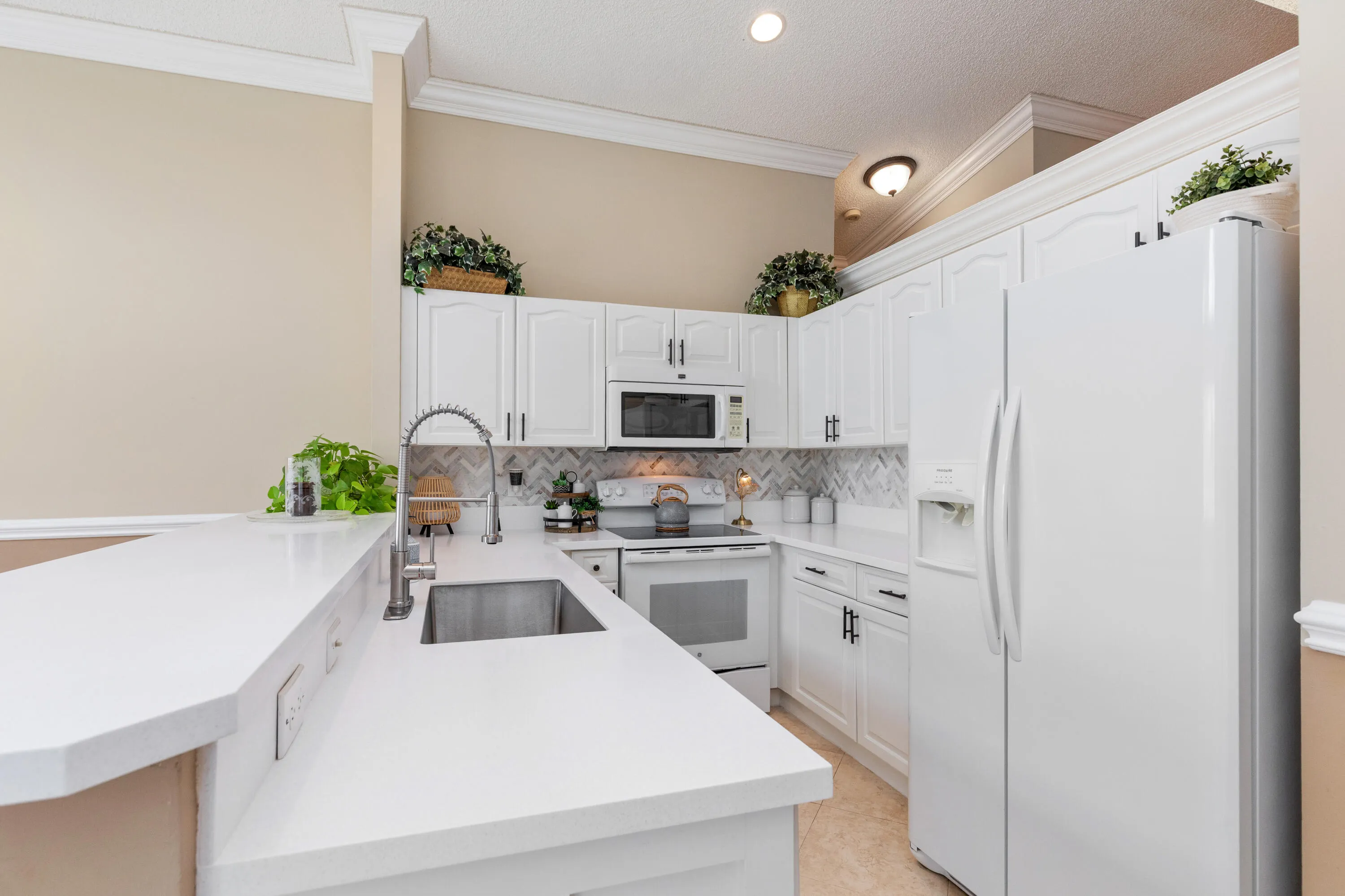 5535 NW 54TH Circle