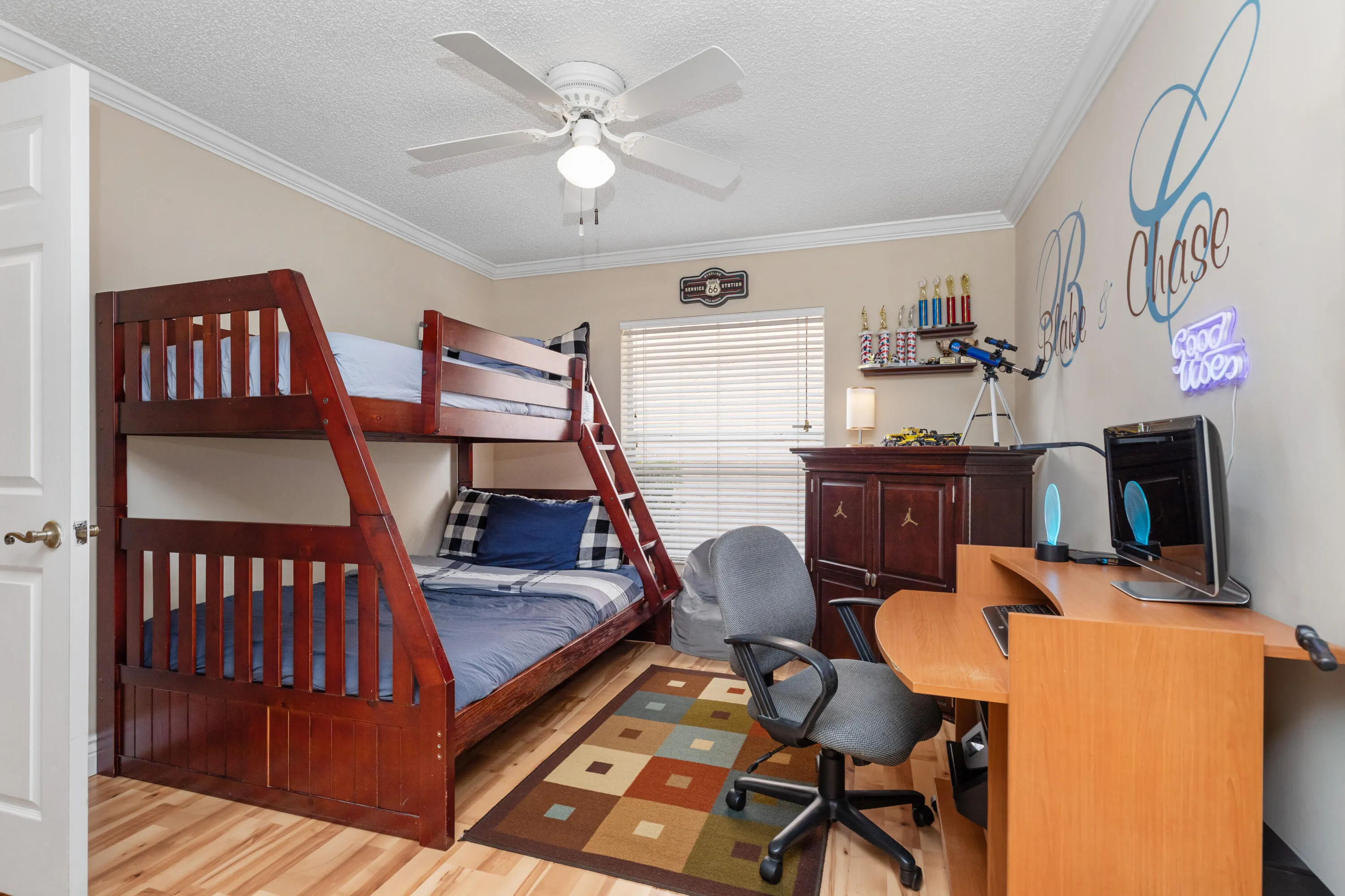 5535 NW 54TH Circle