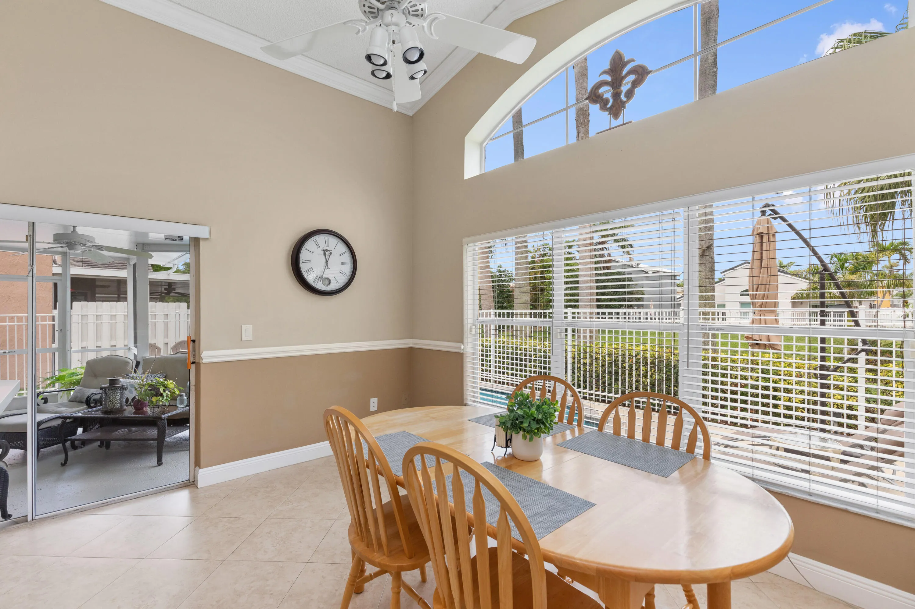 5535 NW 54TH Circle