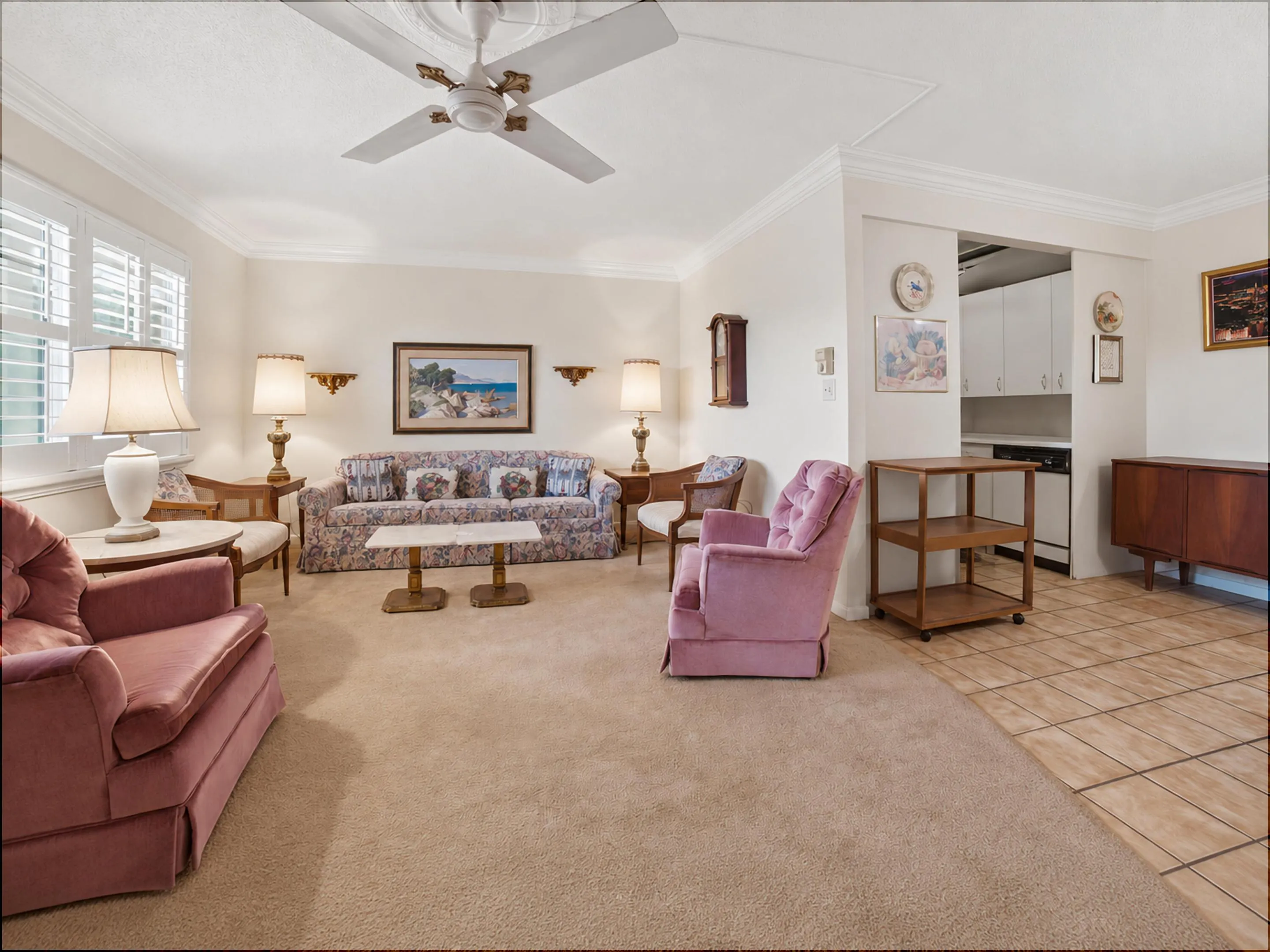2905 Victoria Place #J3