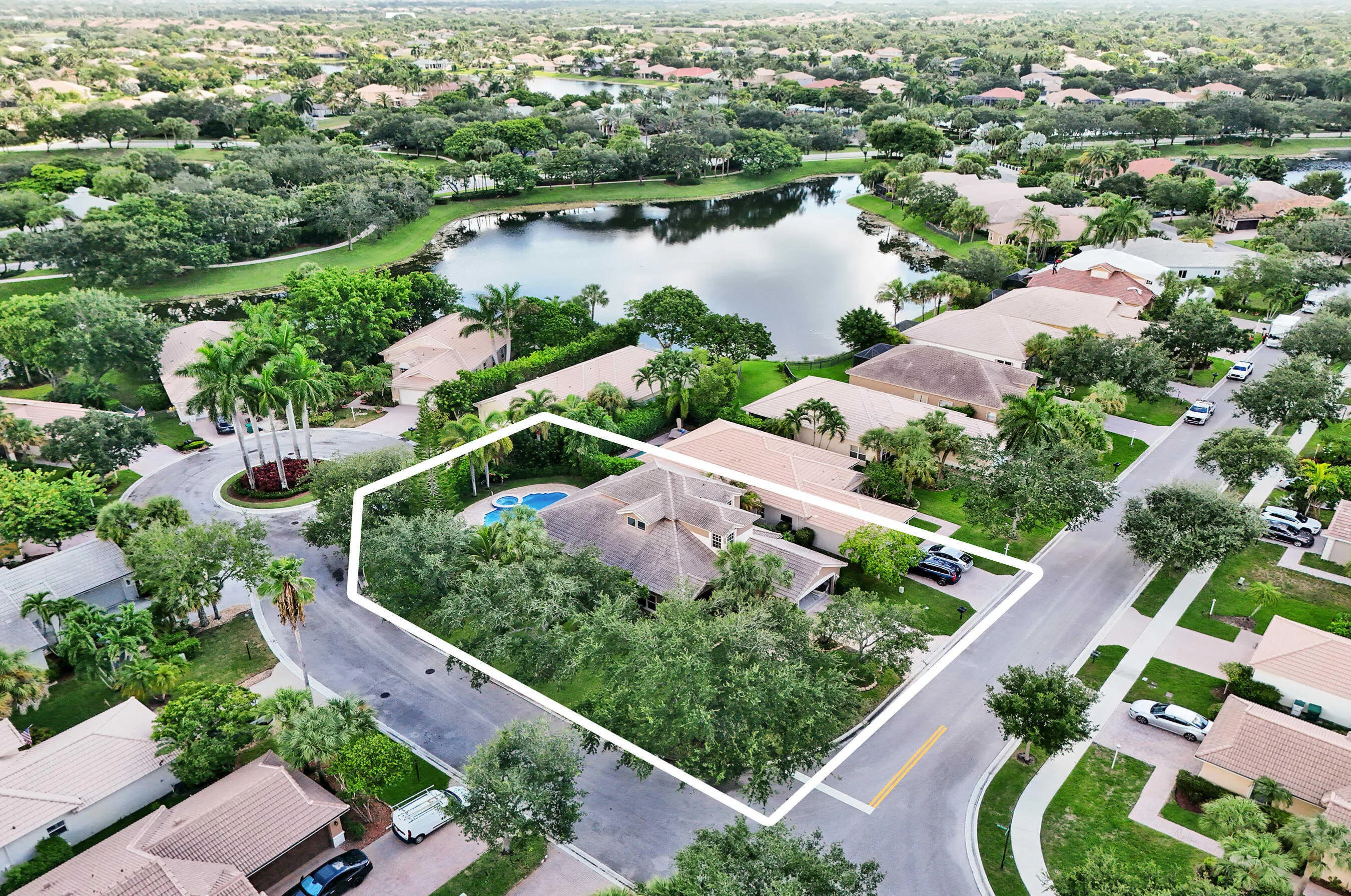 11329 NW 65TH Manor
