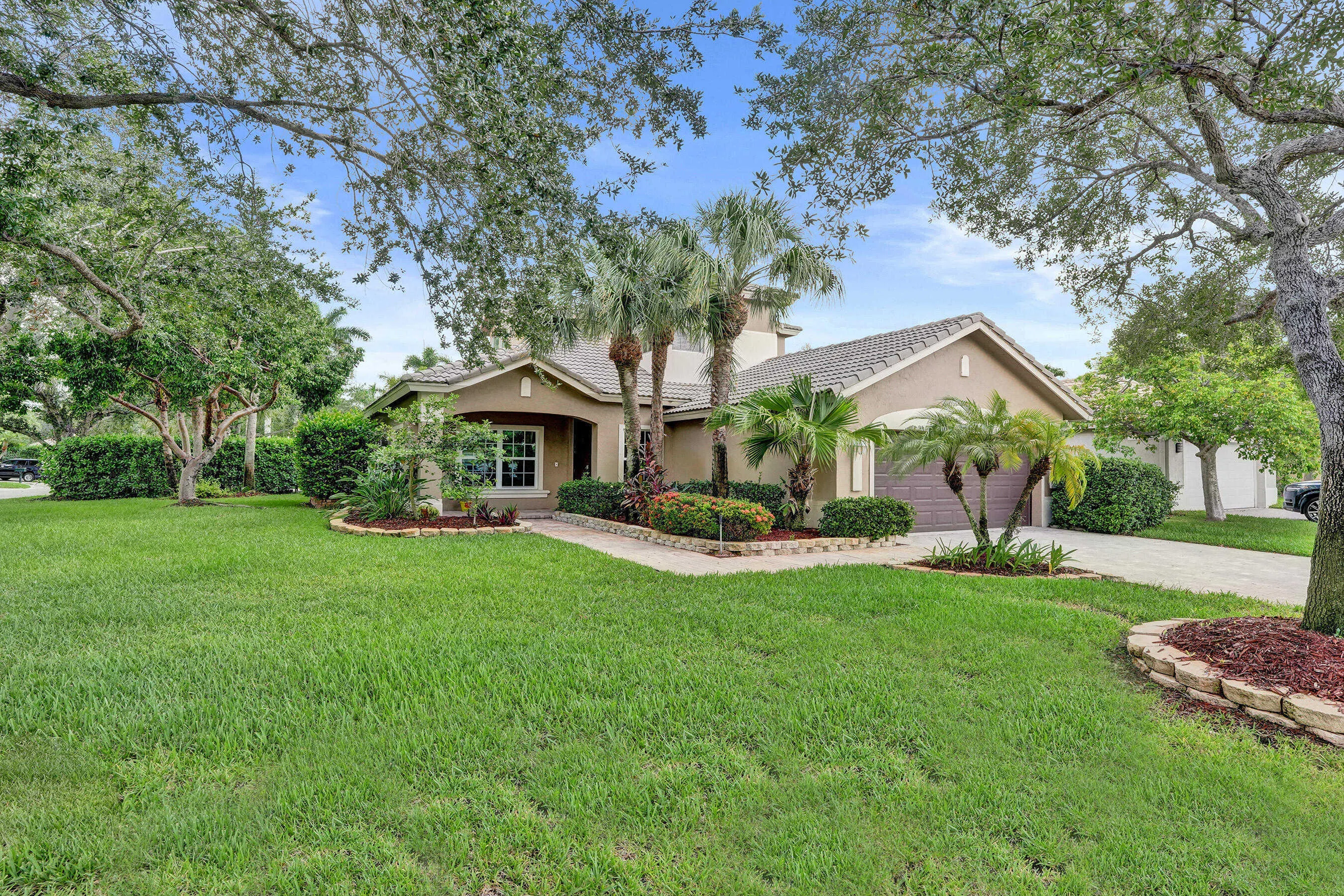 11329 NW 65TH Manor