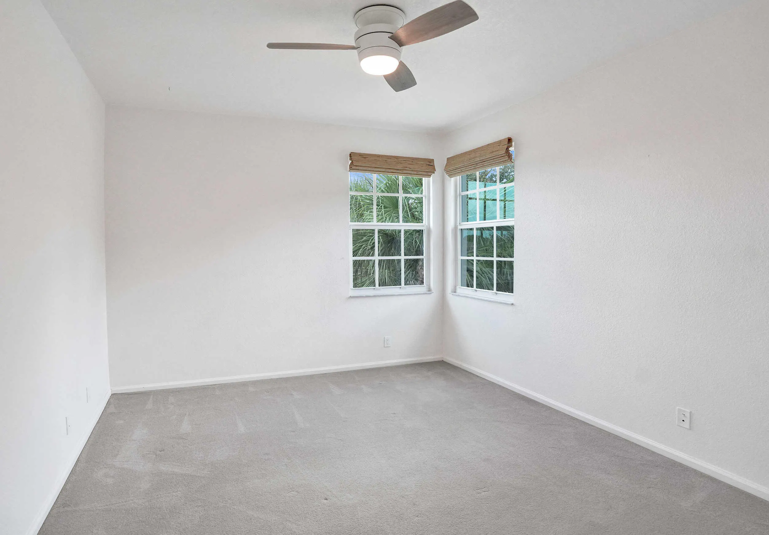 11329 NW 65TH Manor