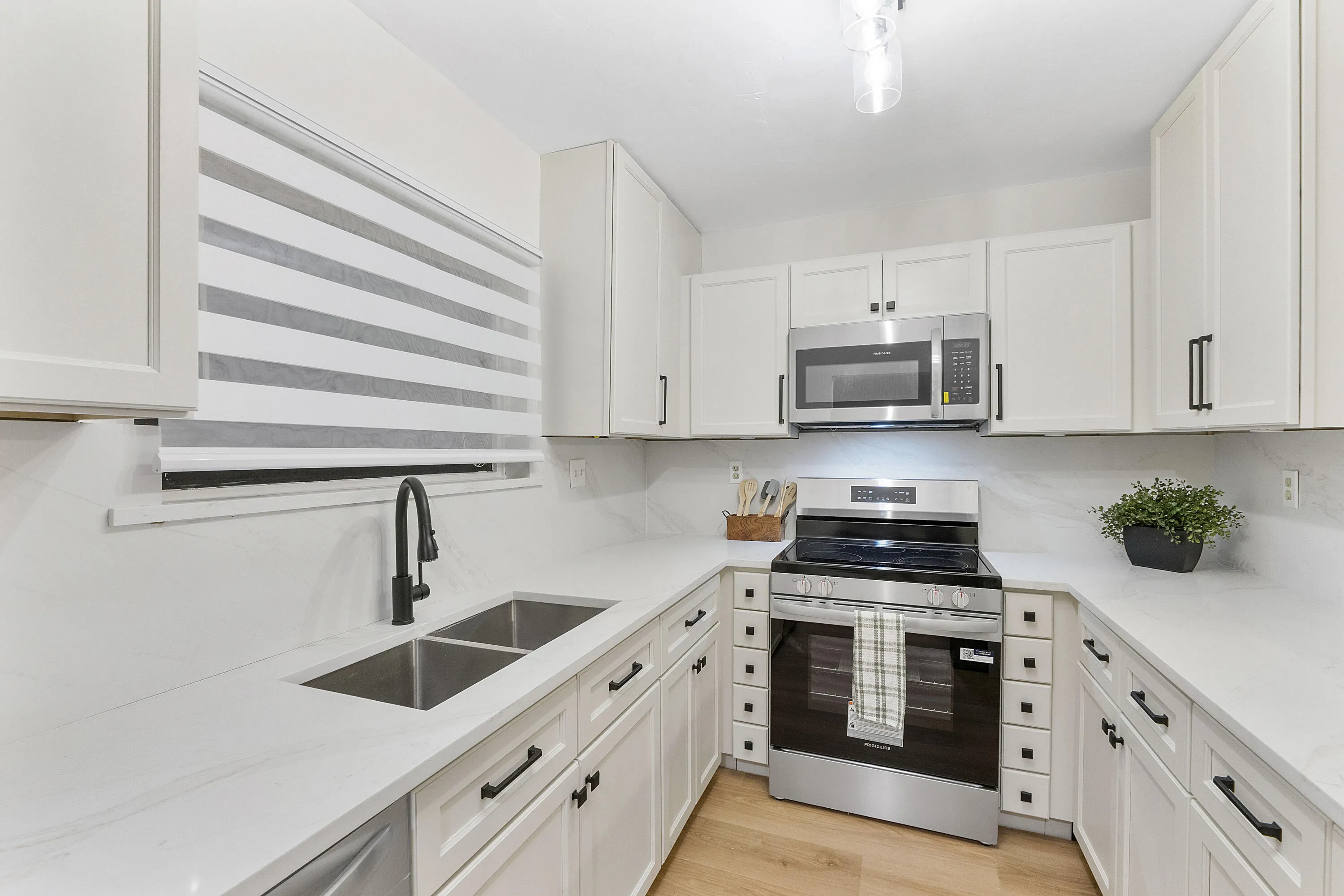195 DEER CREEK Boulevard #807
