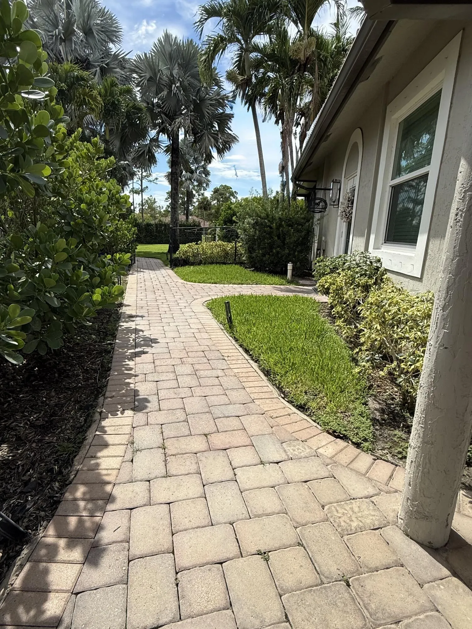 14636 STIRRUP Lane