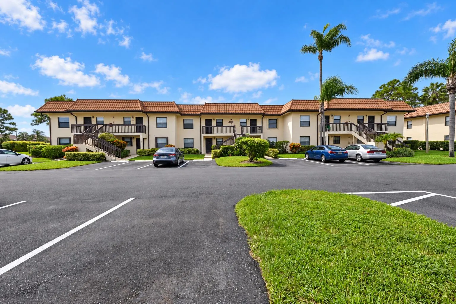 7094 Golf Colony Court #103