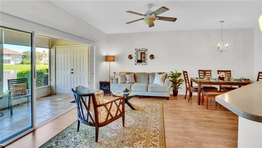 200 GRAND ROYALE Circle #104