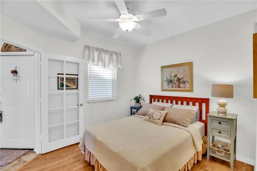 200 GRAND ROYALE Circle #104