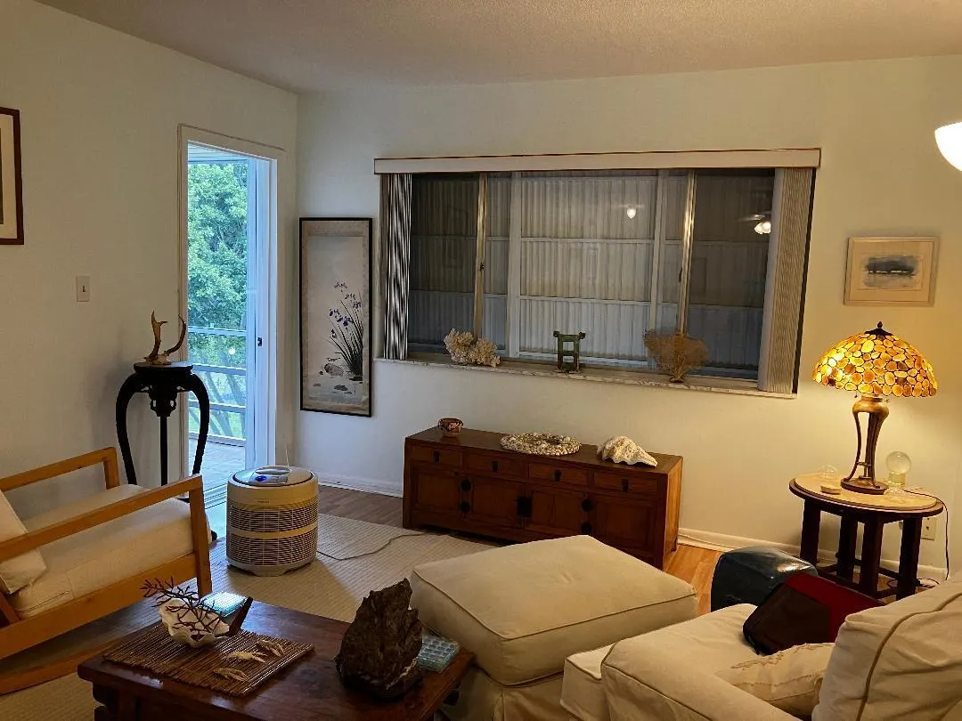 2615 GARDEN Drive N #305
