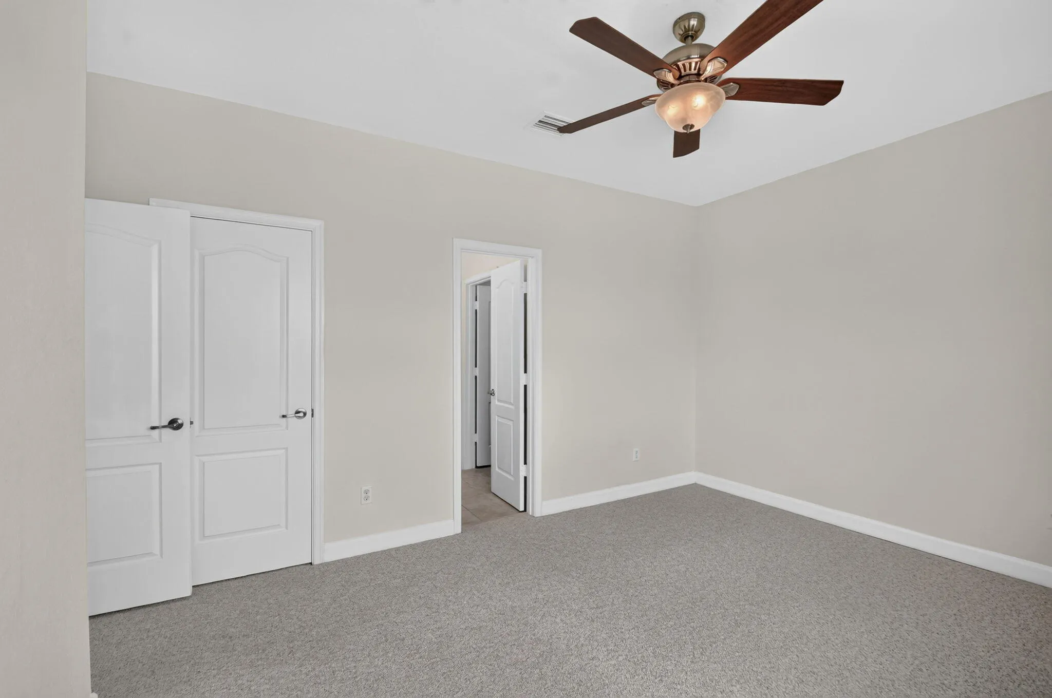 8872 Sandy Creek Way