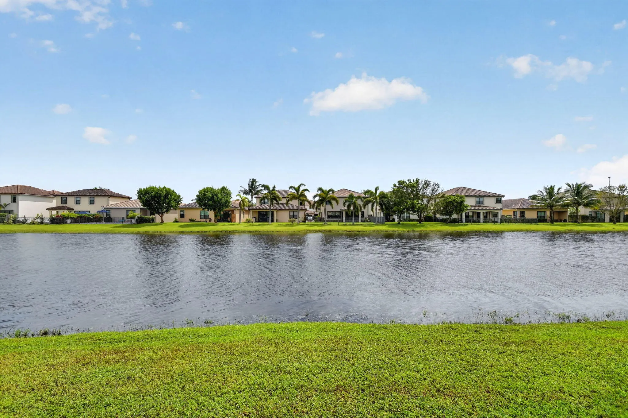 8872 Sandy Creek Way