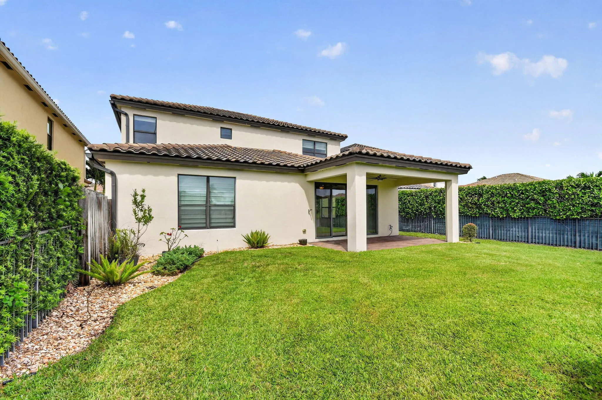 8872 Sandy Creek Way