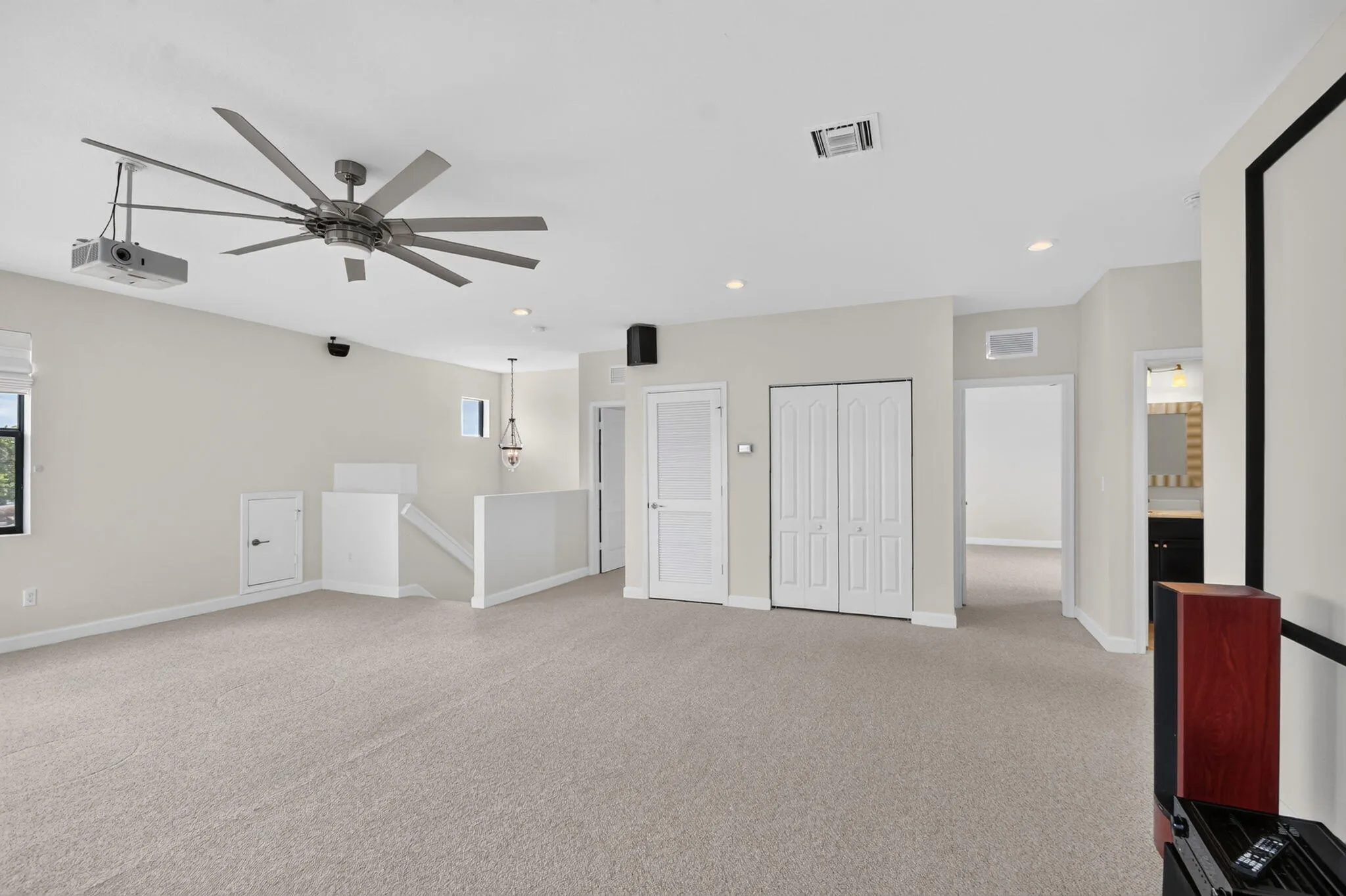 8872 Sandy Creek Way