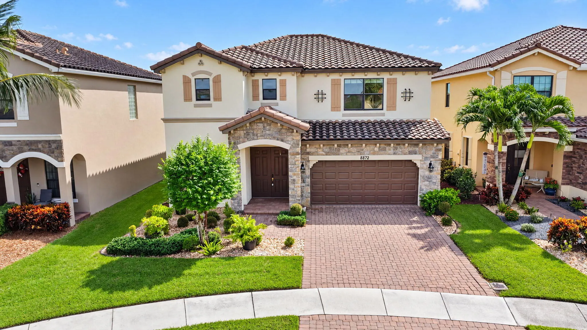 8872 Sandy Creek Way