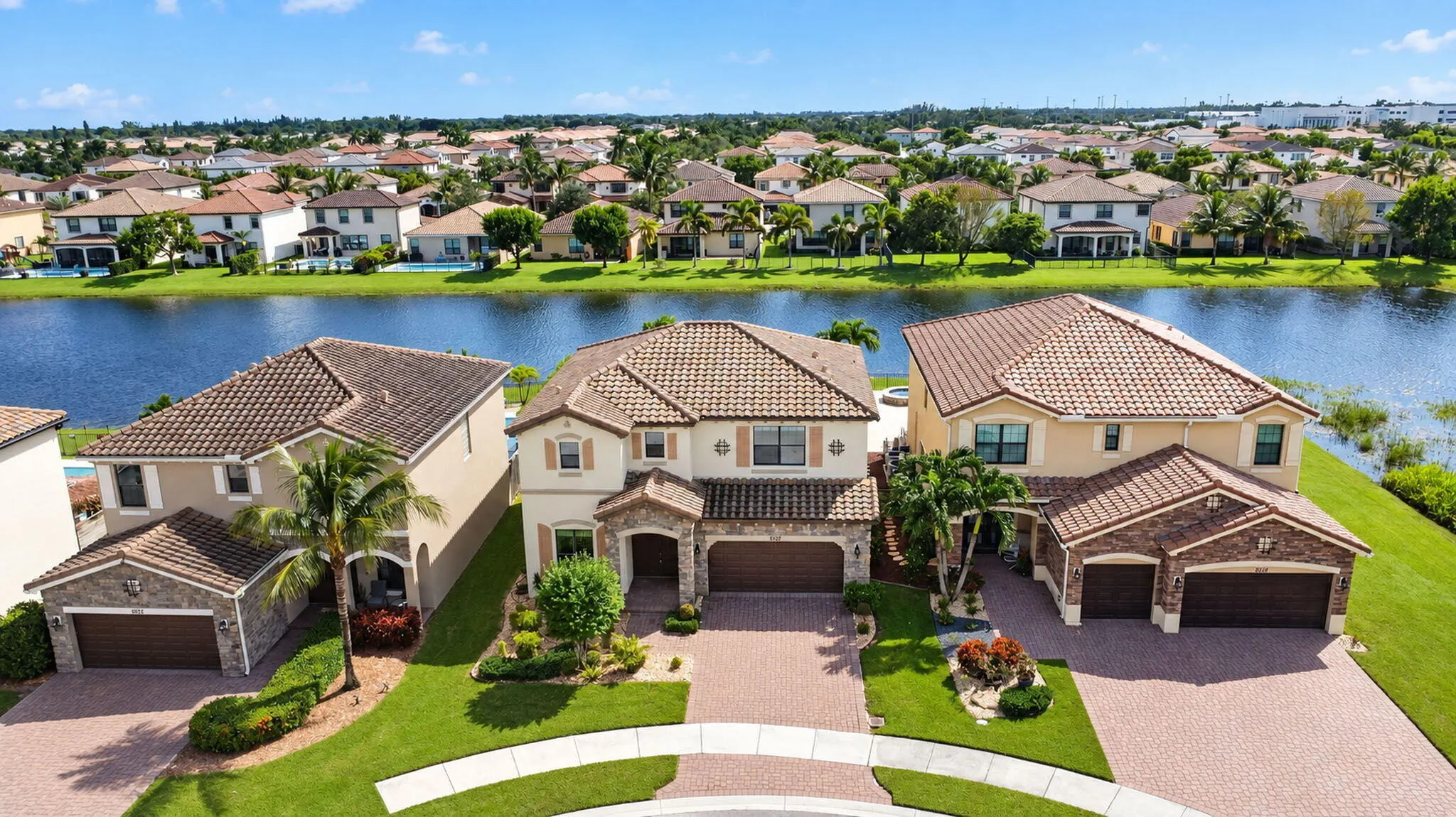 8872 Sandy Creek Way
