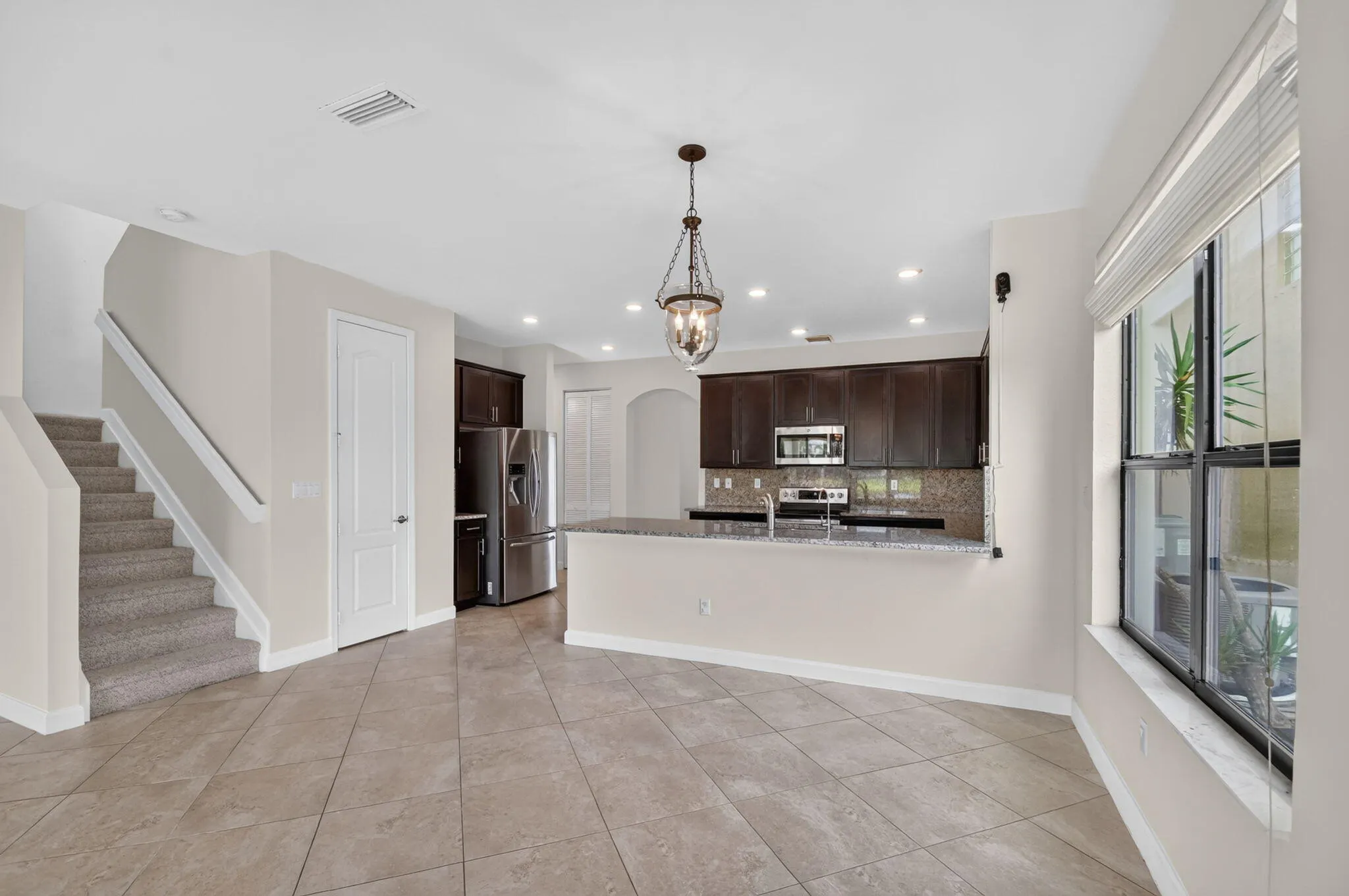 8872 Sandy Creek Way