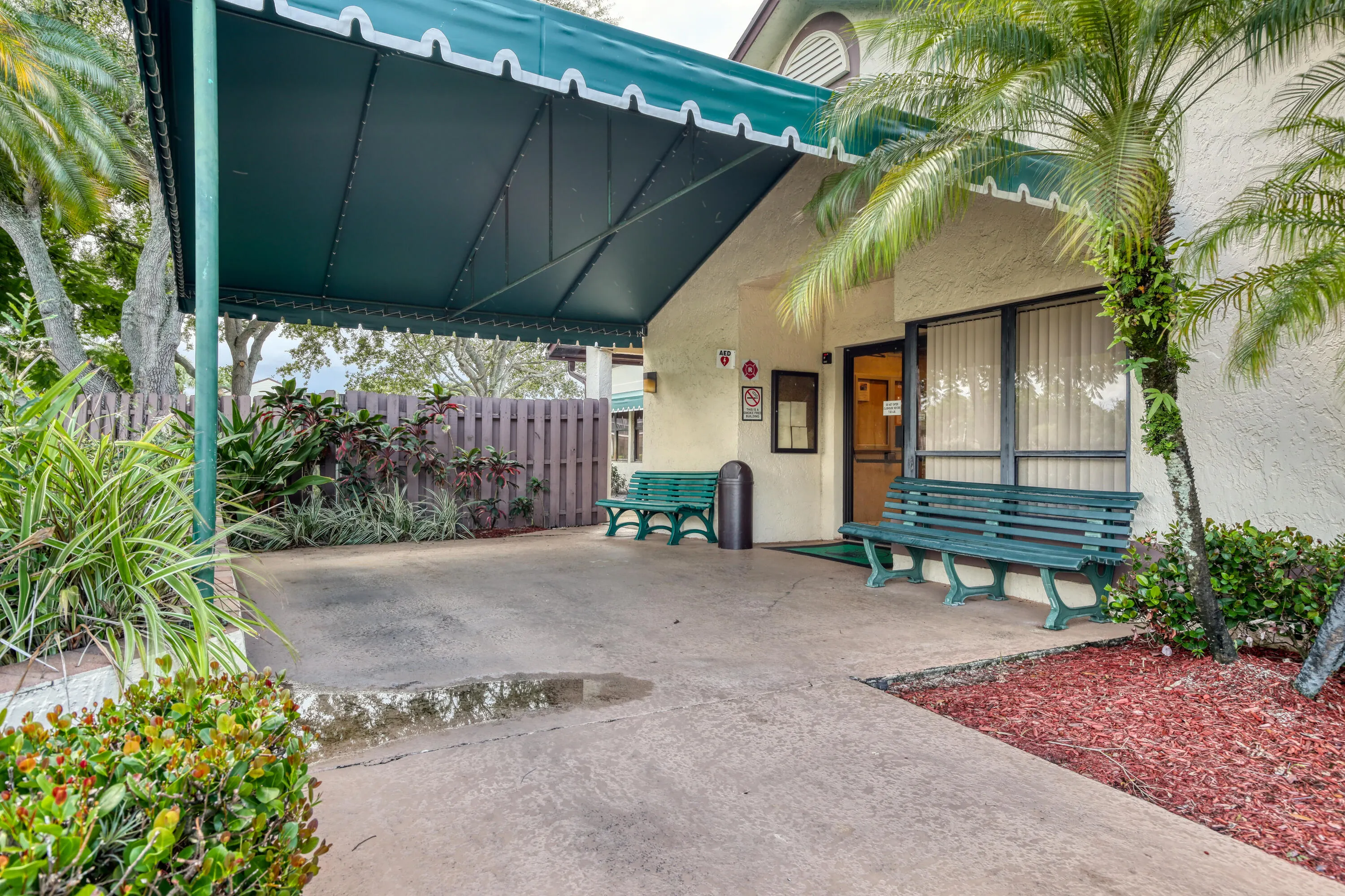 7843 WILLOW SPRING Drive #615