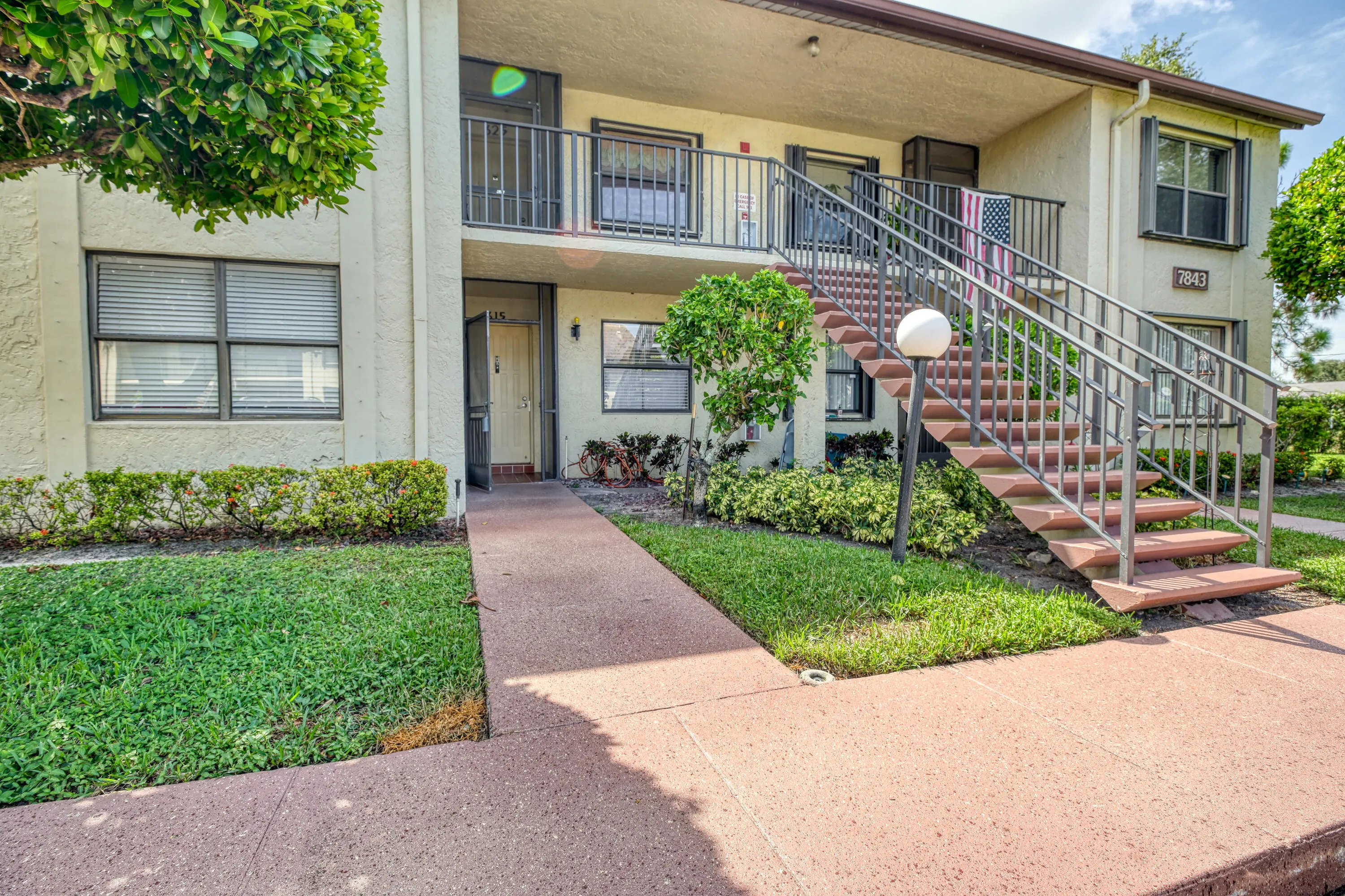 7843 WILLOW SPRING Drive #615