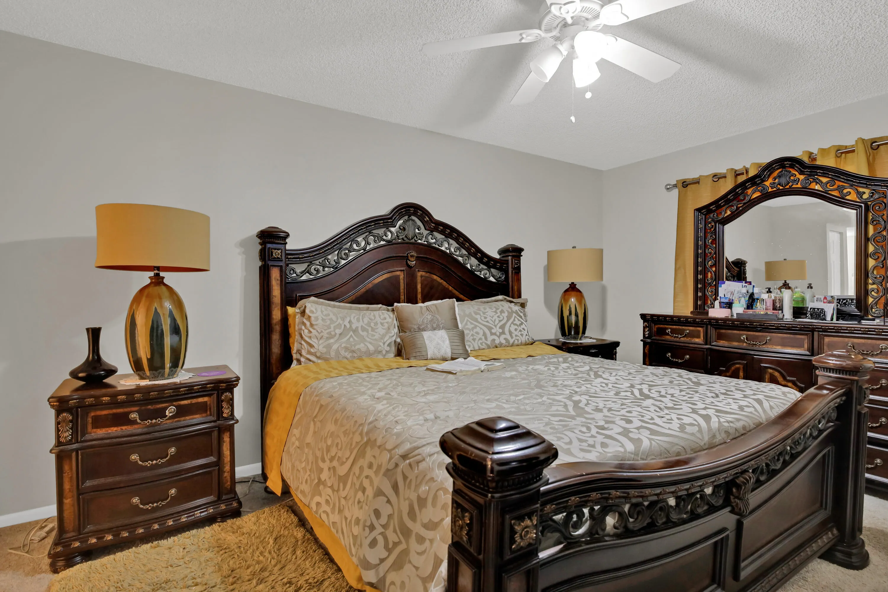 7843 WILLOW SPRING Drive #615