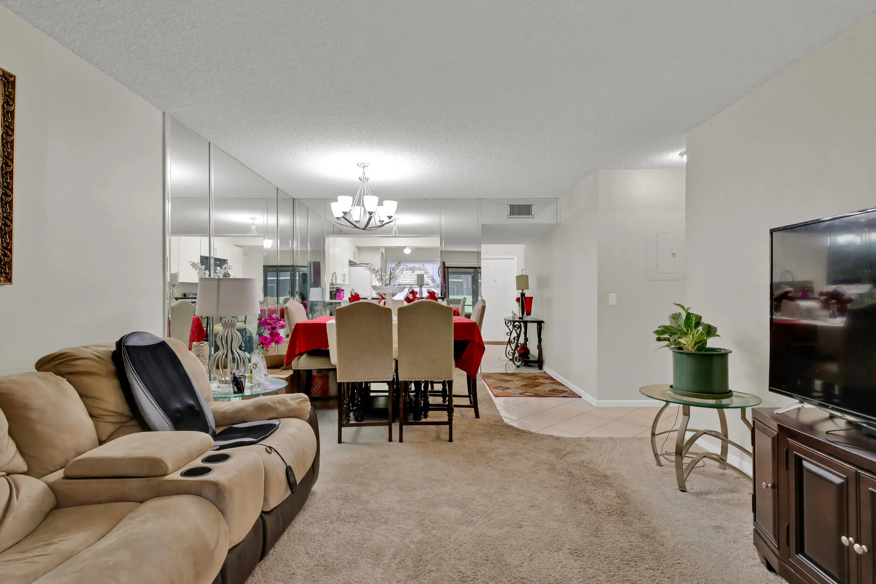 7843 WILLOW SPRING Drive #615