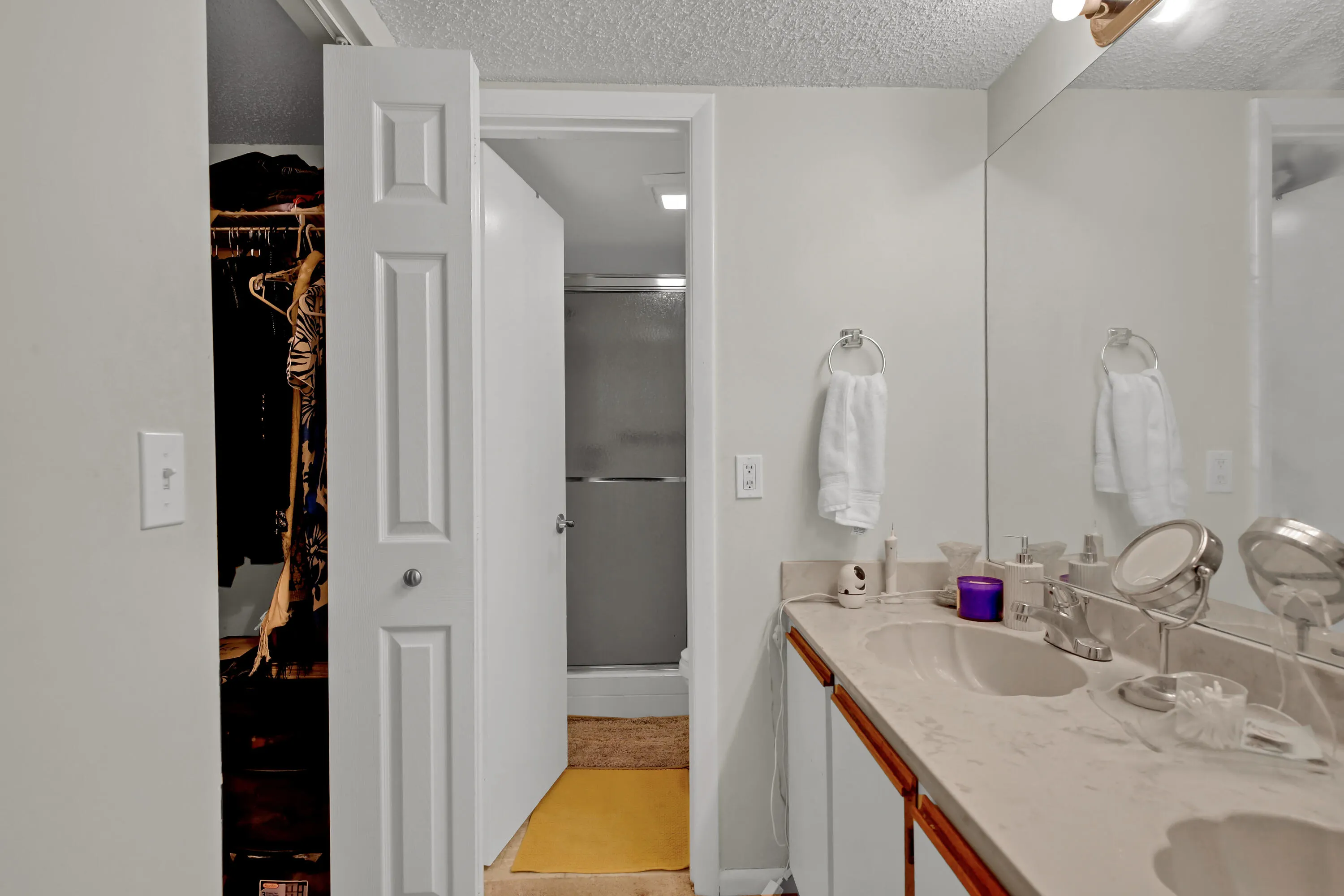 7843 WILLOW SPRING Drive #615