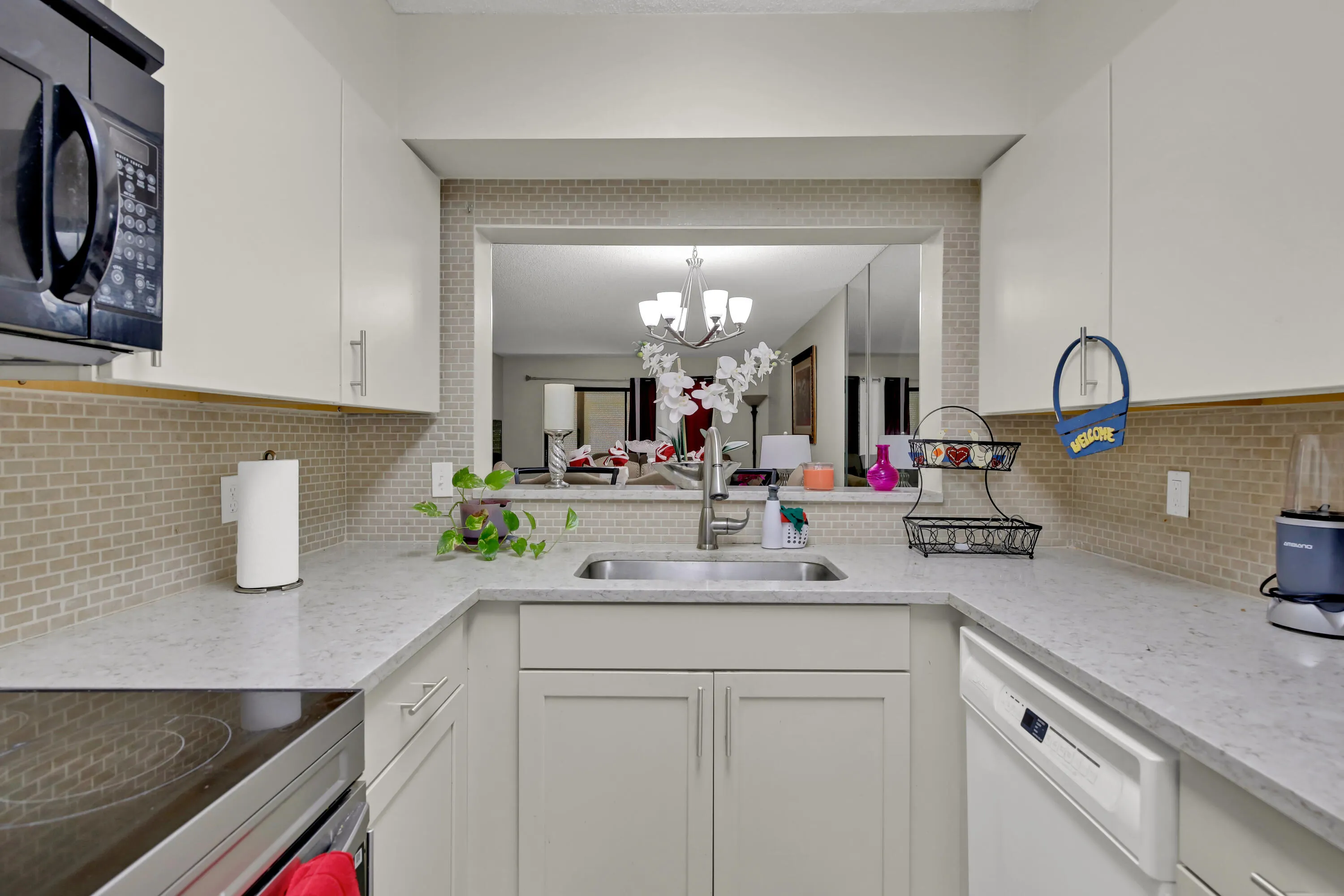 7843 WILLOW SPRING Drive #615